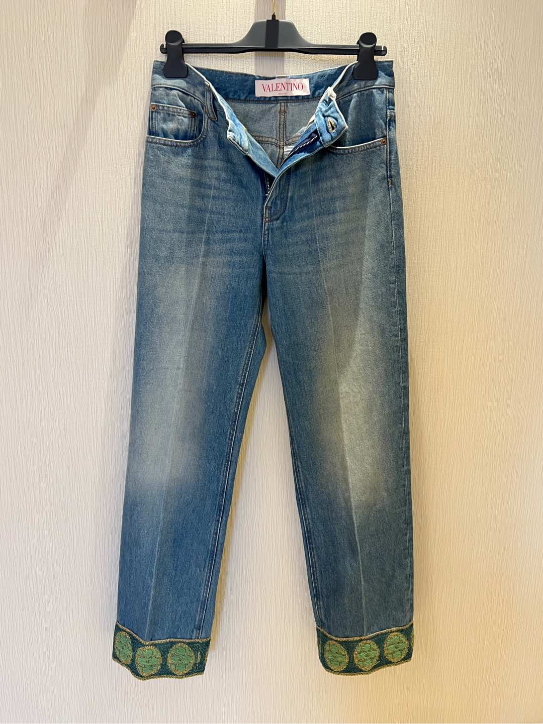 Jacquard Trim Straight Leg Jeans - Stylish & Versatile Denim 7 i1735544269103 3790 0 5