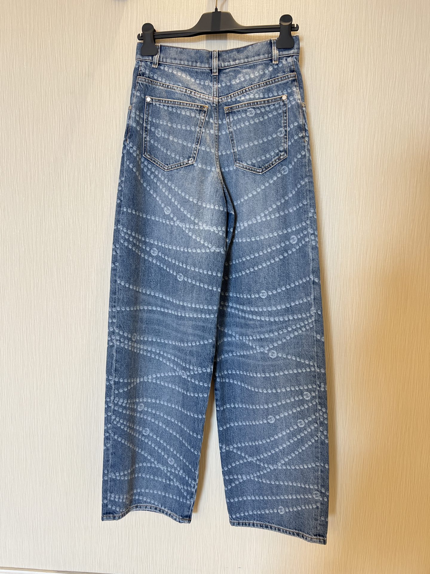 Pearl Chain Wide Leg Jeans - Stylish Denim Trousers with Floral Accents 9 i1741343768962 1279 0 7