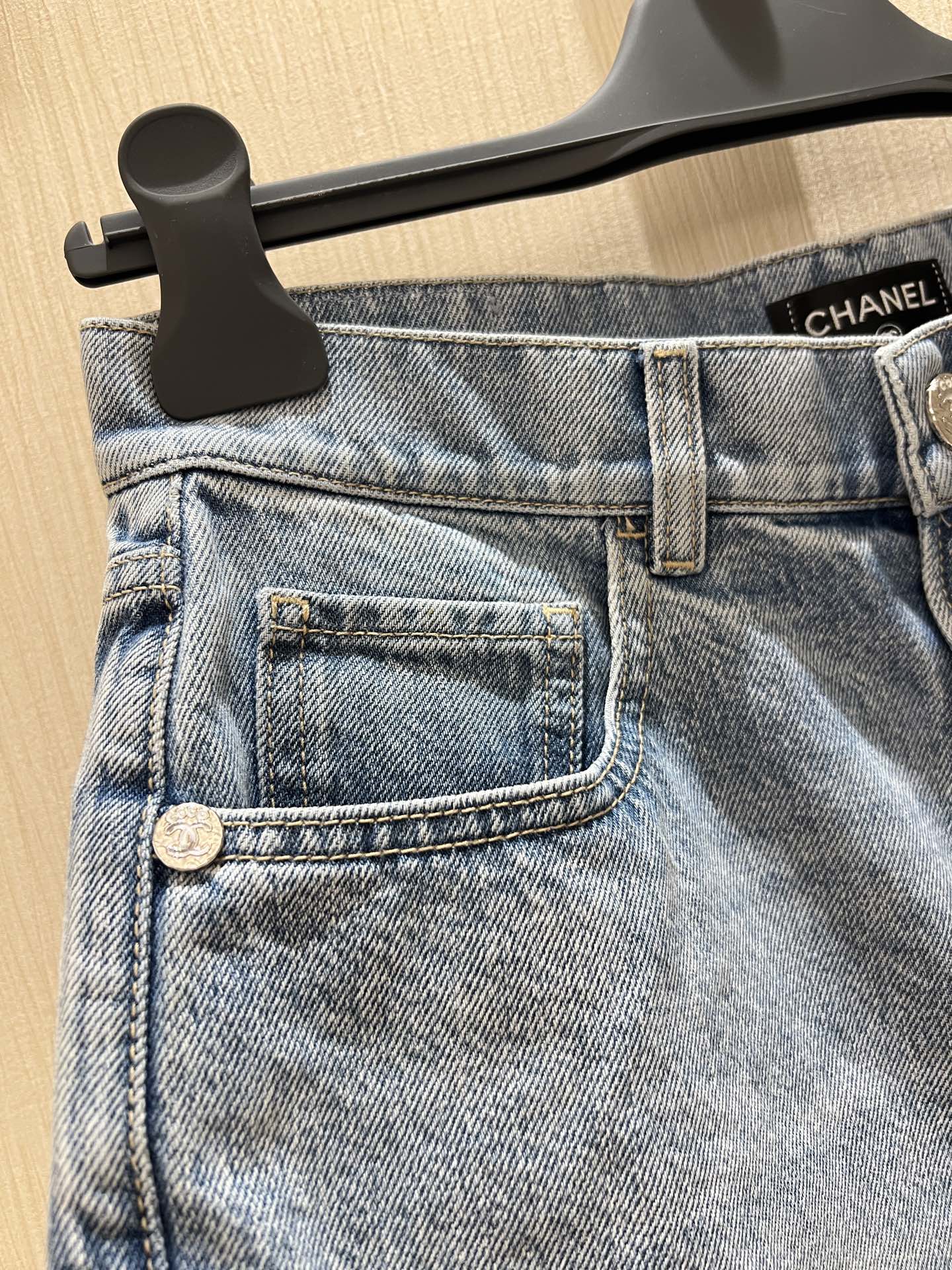 Light Blue Denim Shorts with Letter Embroidery - High Waist, Slim Fit 3 i1747456514838 9890 0 1