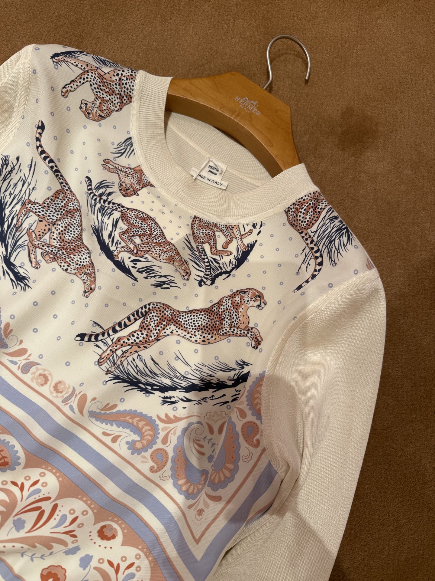 Elegant Silk Print Knit Top - Round Neck, Premium Fabric, Stylish Design 7 i1747561737401 2961 0 5
