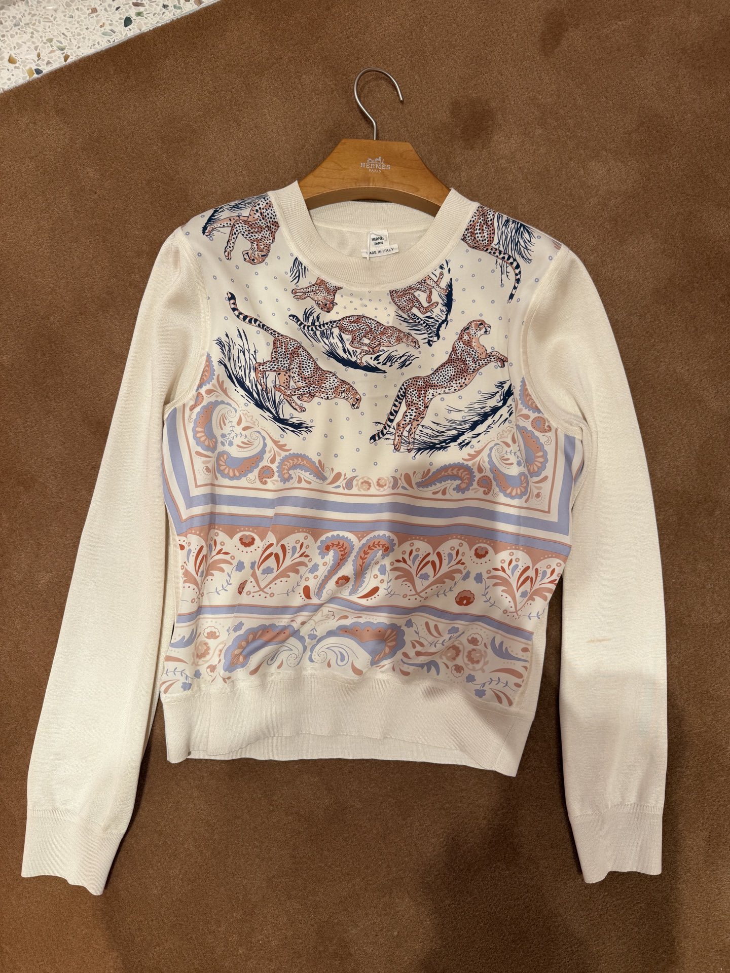 Elegant Silk Print Knit Top - Round Neck, Premium Fabric, Stylish Design 5 i1747561808648 6232 0 3
