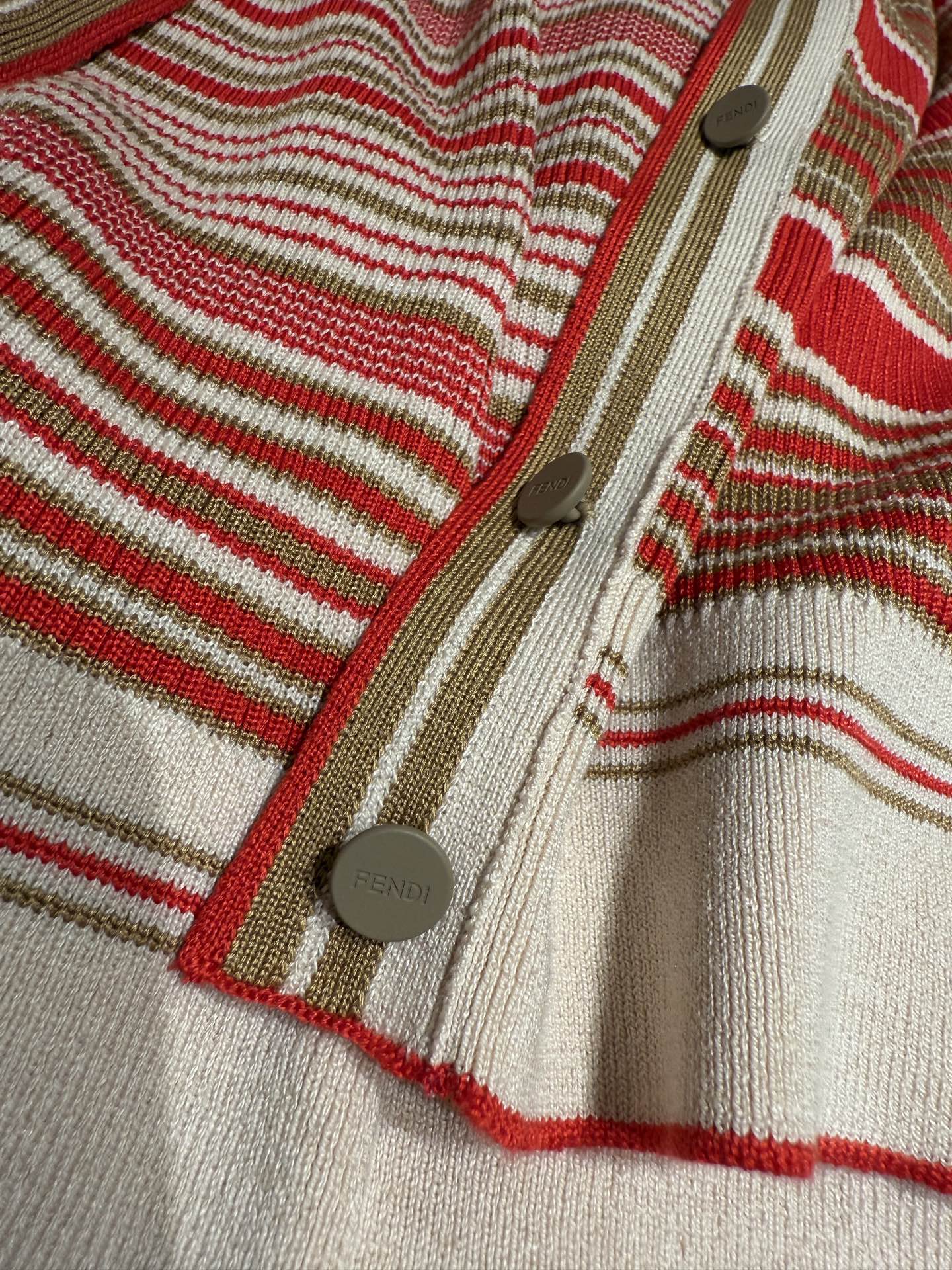 Striped Knit Cardigan with Vibrant Colors - Elegant and Chic Style 6 i1748583590309 8934 0 4