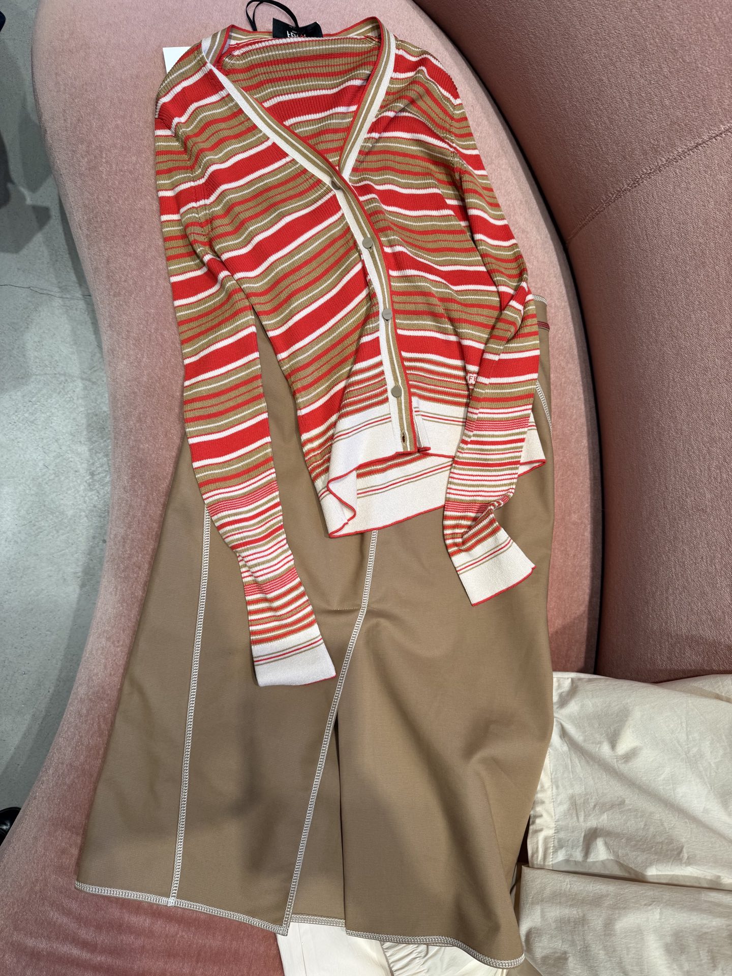 Striped Knit Cardigan with Vibrant Colors - Elegant and Chic Style 10 i1748583599860 2768 0 8