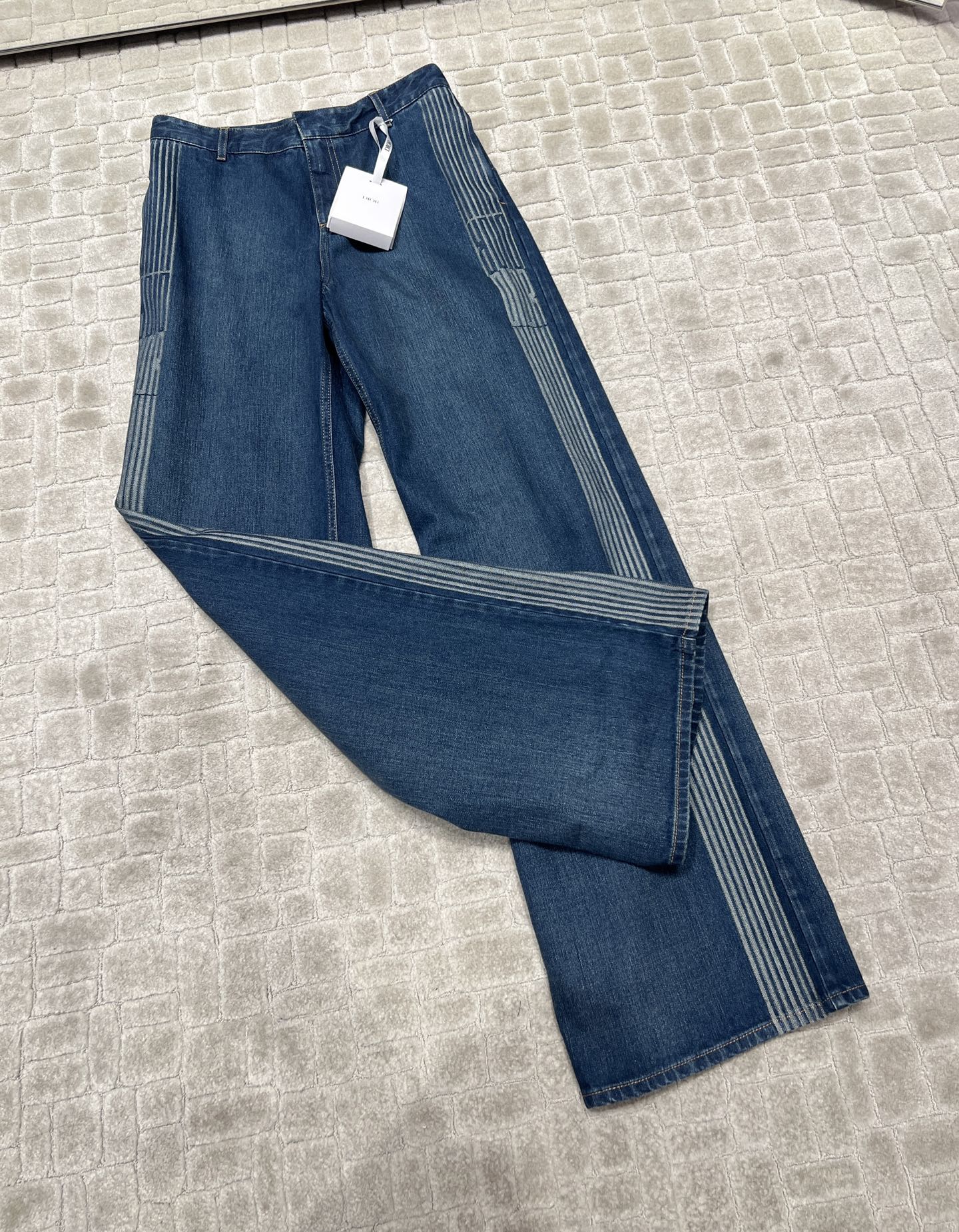 Women's Dark Blue Wide Leg Jeans with Vintage Wash and Velvet Stripes 4 i1748752460353 1472 0 2