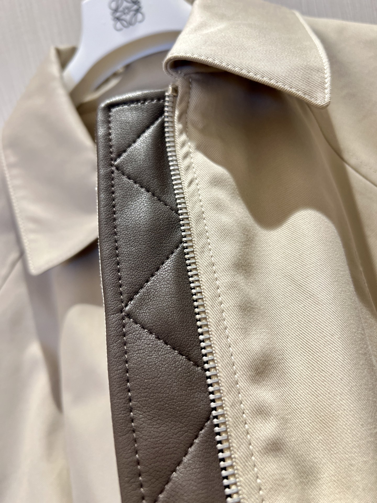 Women's Lapel Short Jacket - Stylish & Versatile Outerwear 11 i1752472545536 2842 0 9