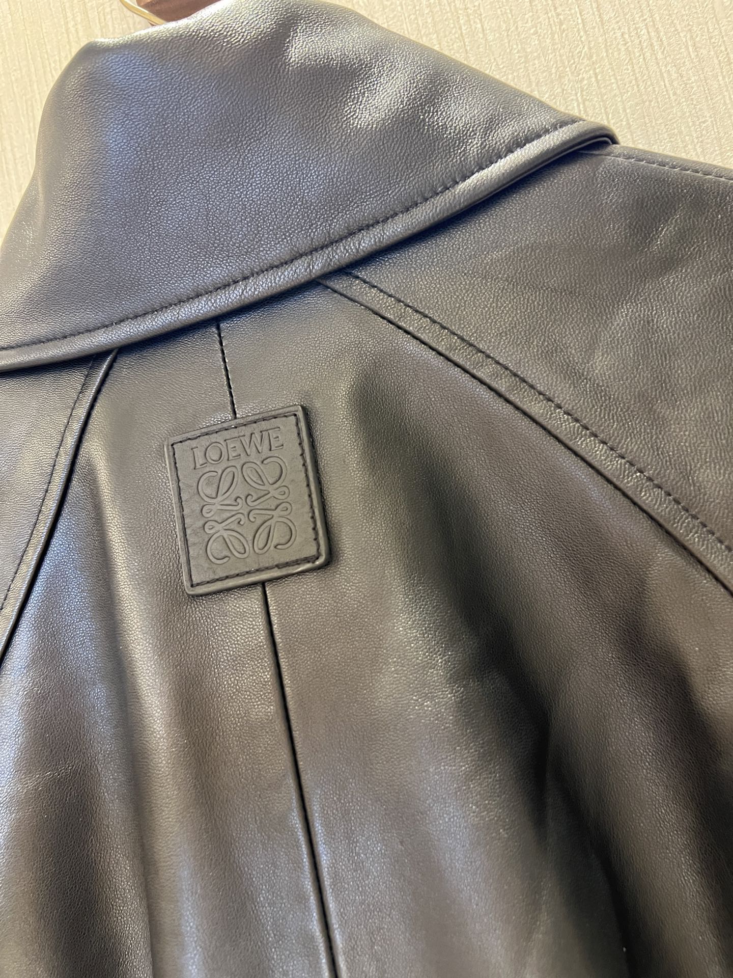 Nappa Lambskin Leather Jacket with Balloon Silhouette and Adjustable Drawstring 6 i1755236853201 5622 0 6