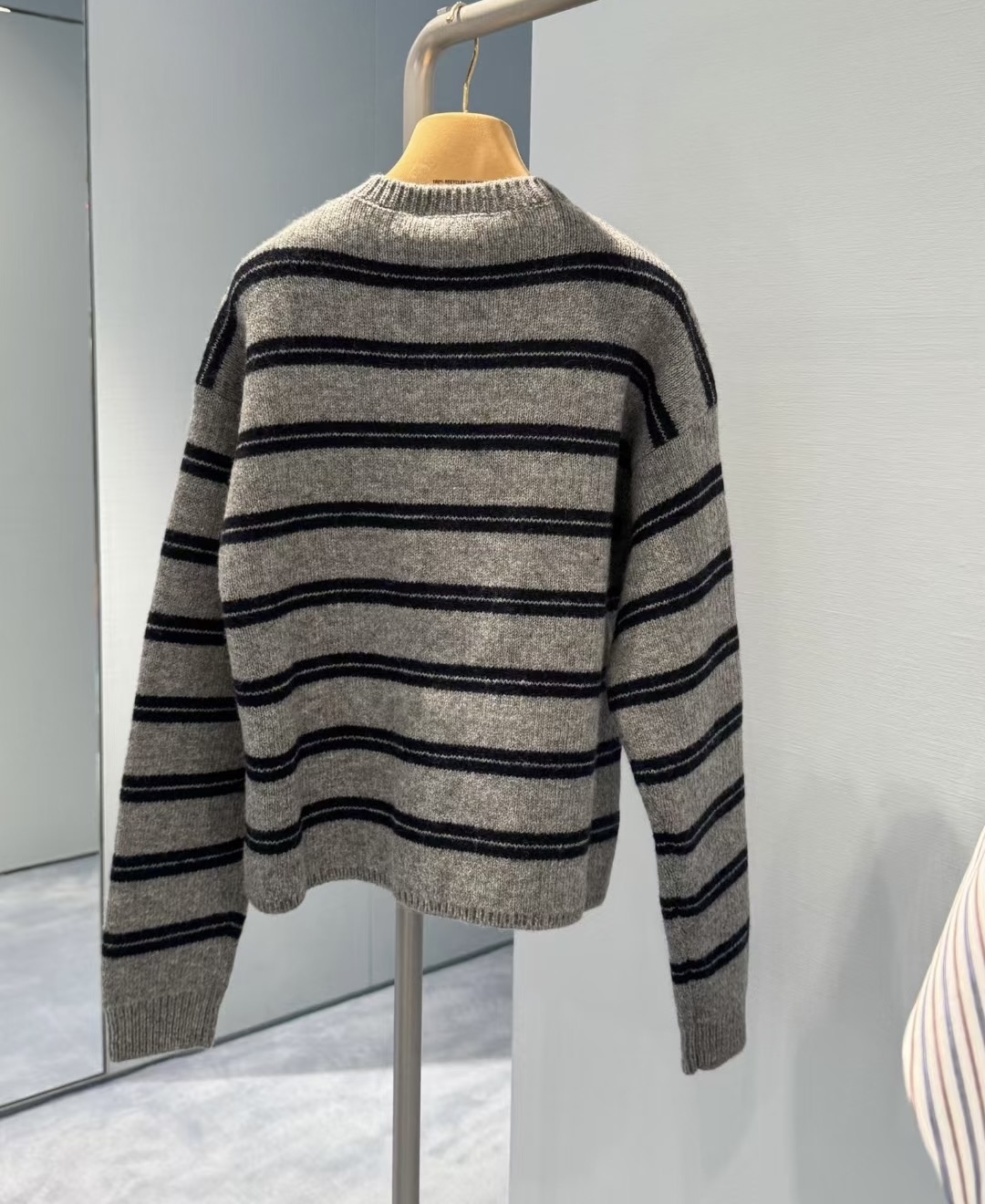 Striped Knit Cardigan: Timeless Style, Wool Blend, Relaxed Fit - Effortless Fashion 3 i1755588516231 49 0 1