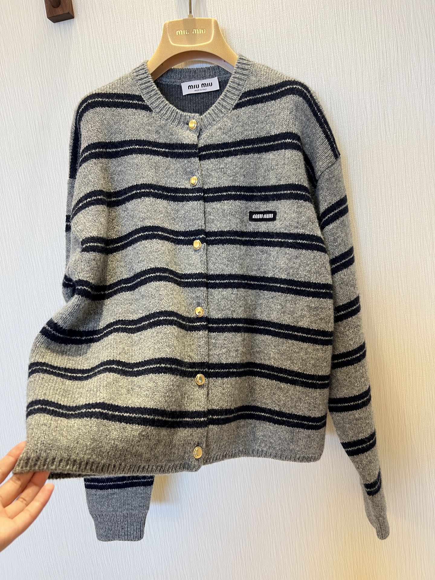 Striped Knit Cardigan: Timeless Style, Wool Blend, Relaxed Fit - Effortless Fashion 5 i1755588517084 1816 0 3
