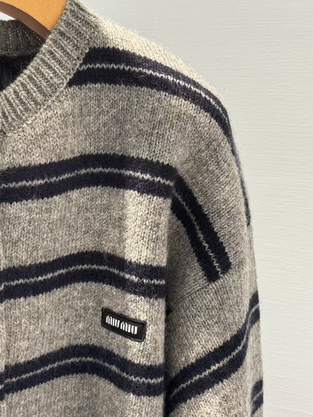 Striped Knit Cardigan: Timeless Style, Wool Blend, Relaxed Fit - Effortless Fashion 4 i1755588518724 6933 0 2