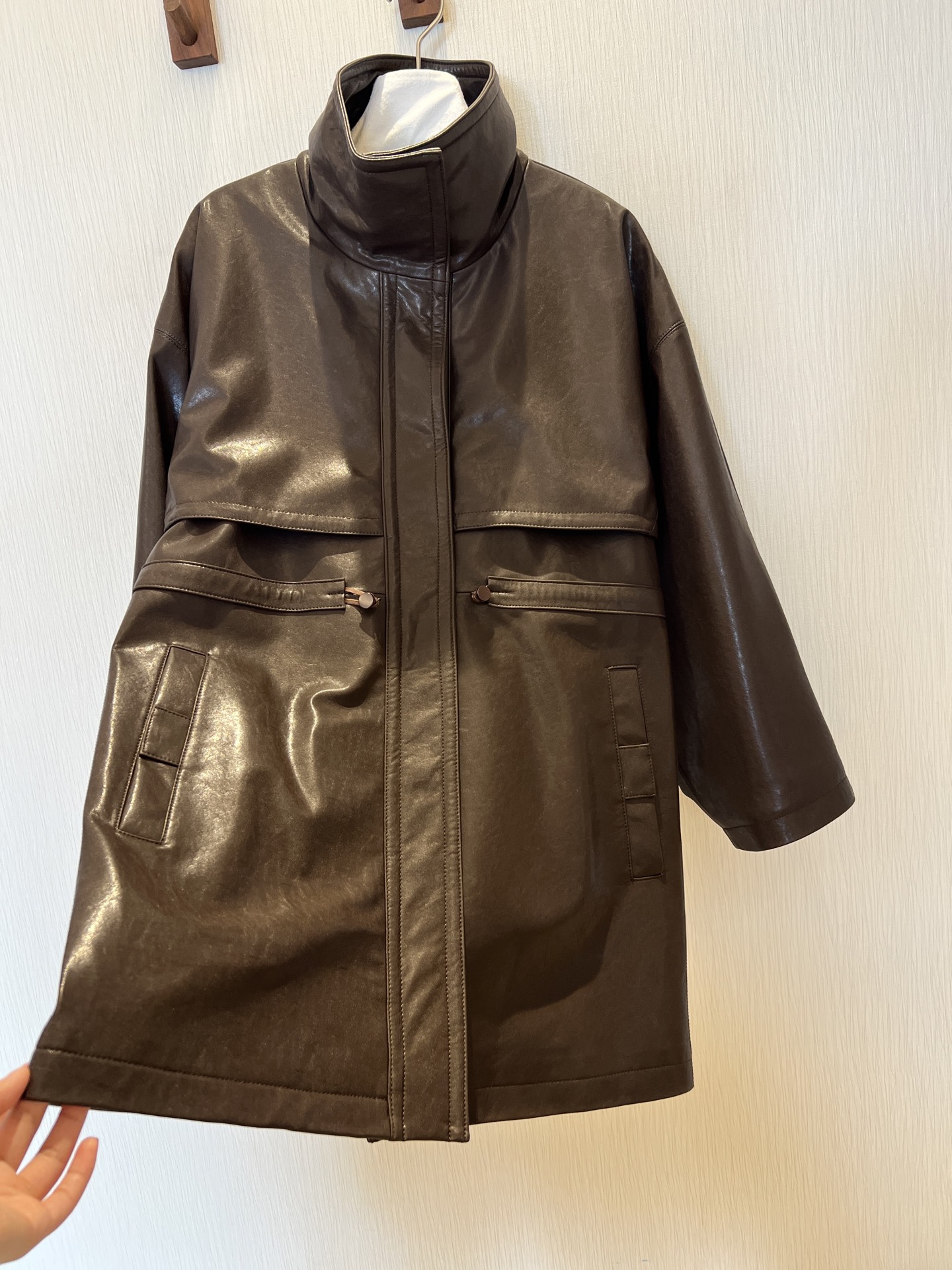 Women's Stand Collar Mid-Length Leather Jacket with Drawstring Waist 4 i1755749774328 2320 0 2