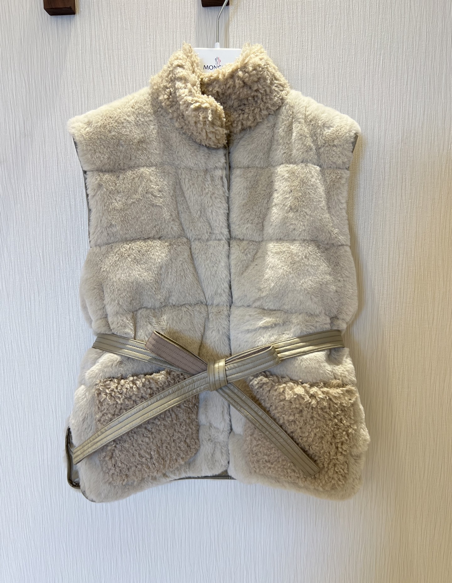 Teddy Fleece Down Vest with Goose Feather Filling and Detachable Belt 3 i1756009317321 6441 0 1