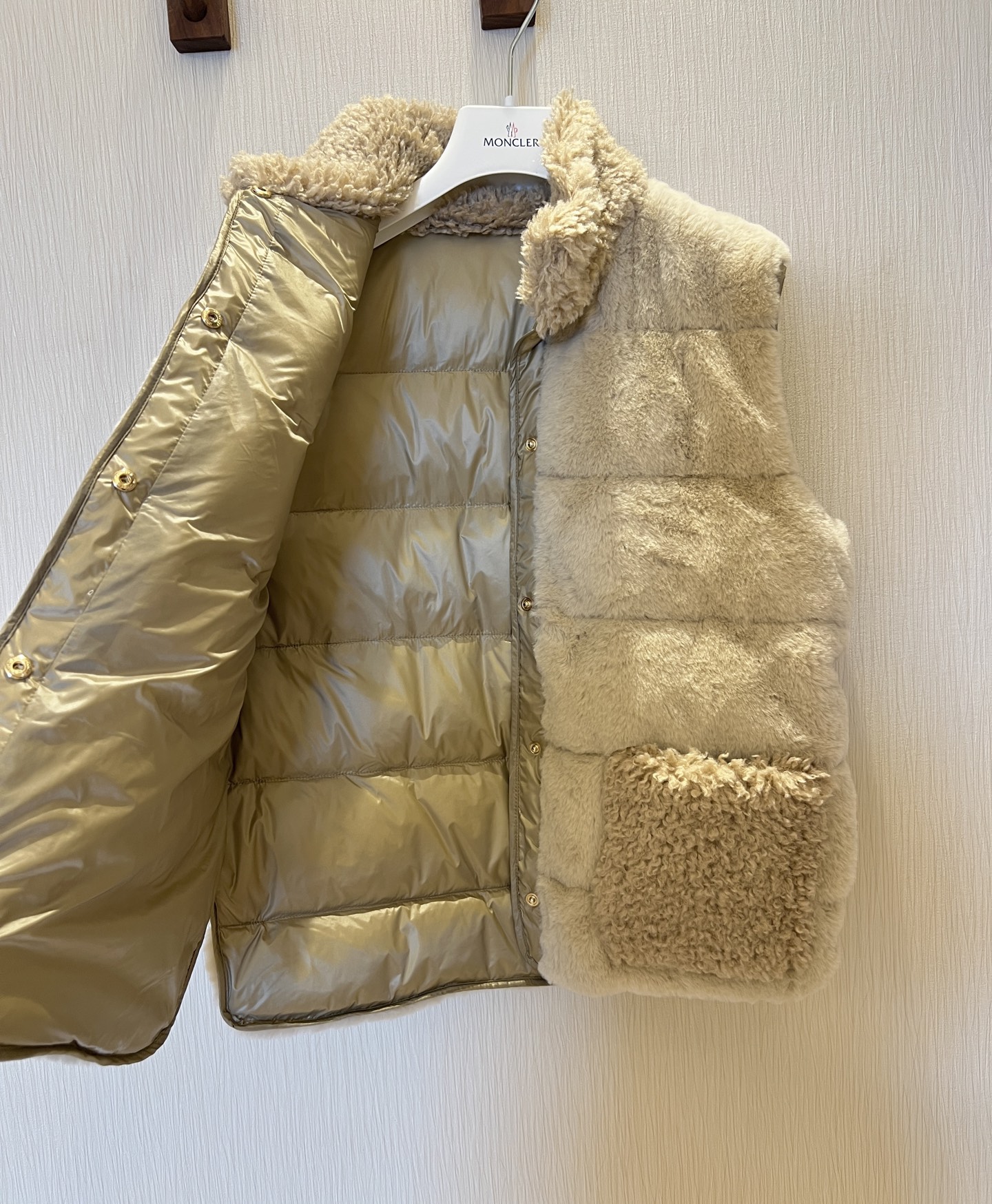 Teddy Fleece Down Vest with Goose Feather Filling and Detachable Belt 8 i1756009319407 7000 0 6