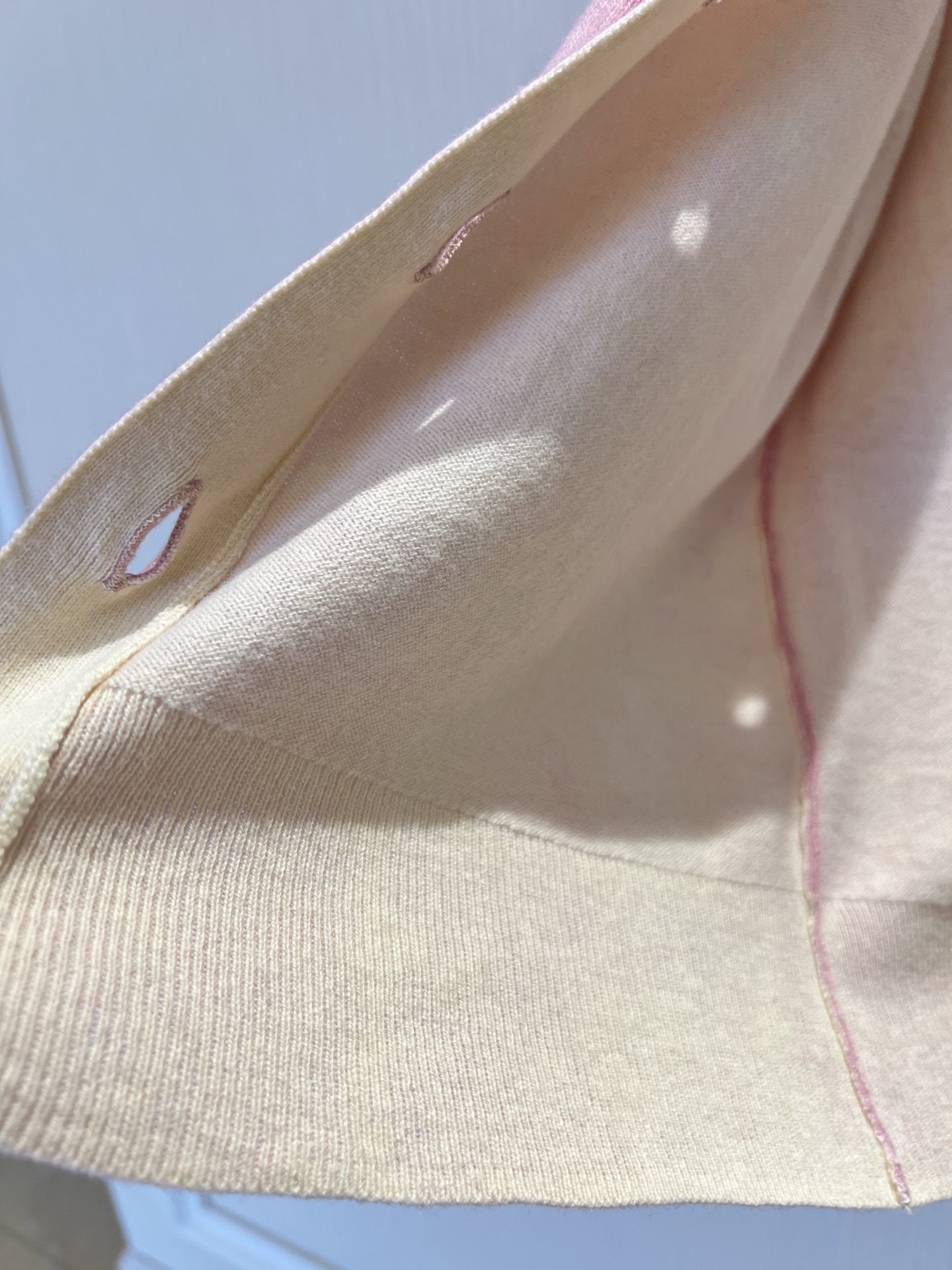 V-Neck Single-Breasted Pink Cardigan: Soft Knit, Dreamy & Lightweight 8 i1756093100554 7842 0 6