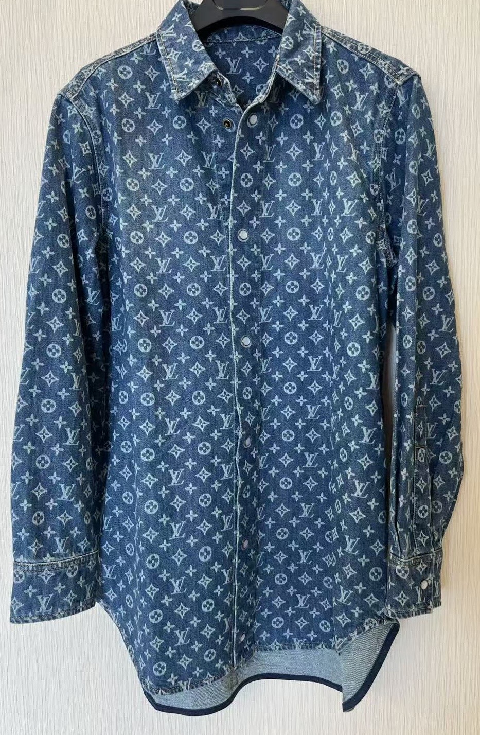 Clover Print Lapel Loose Fit Shirt | Stylish & Comfortable 3 i1756453158406 3951 0 1