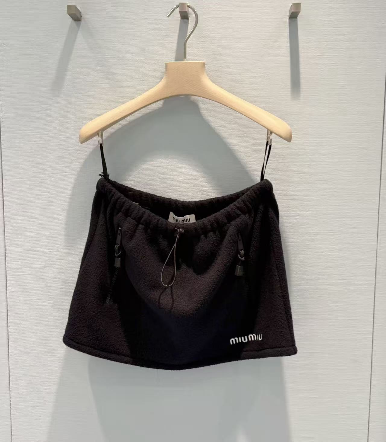 Black Fleece A-Line Mini Skirt with Subtle Logo Detail 3 i1756798788987 838 0 1