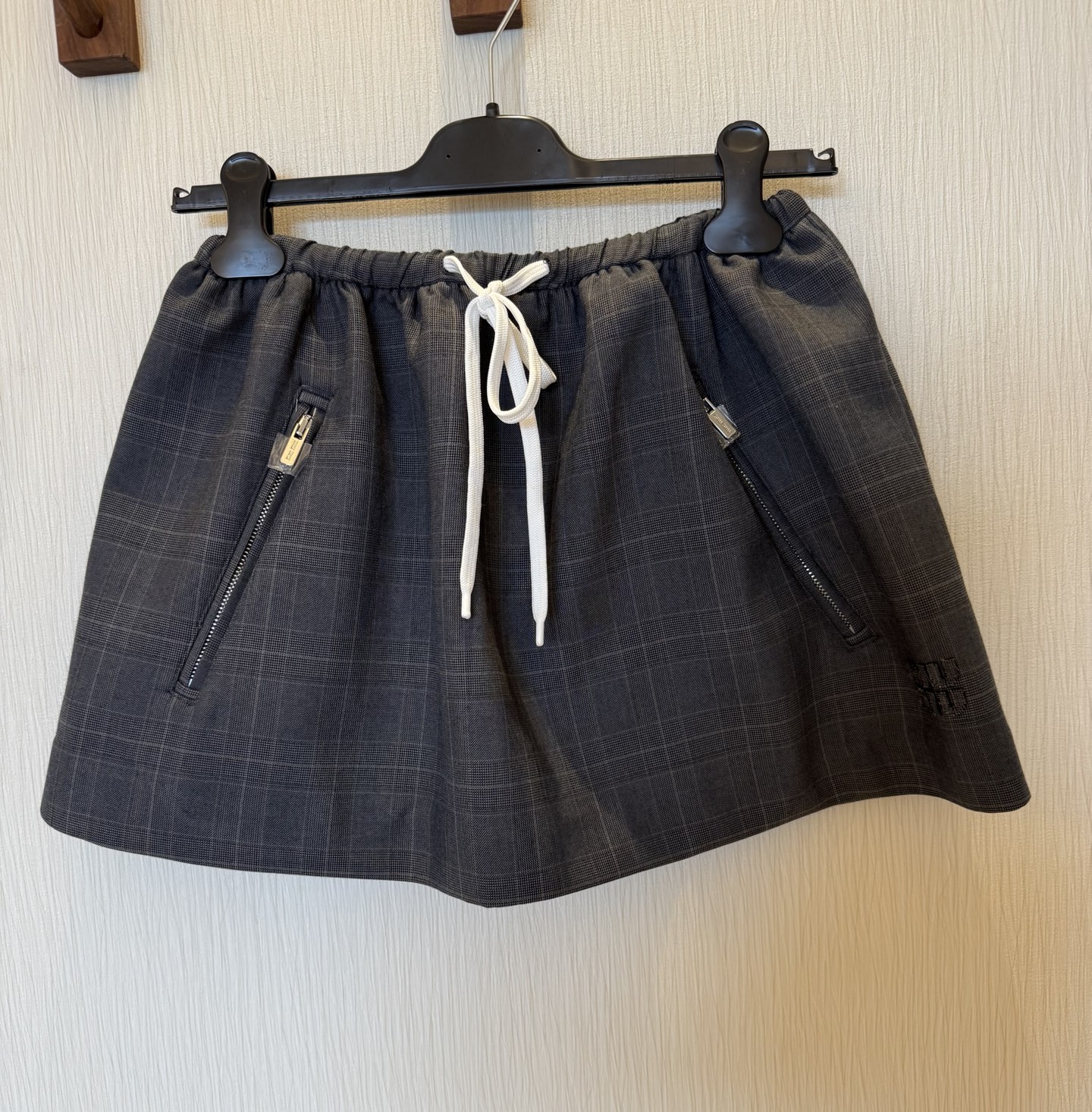 Plaid Jacket with Lambskin Collar & Drawstring Skirt Set 9 i1758952175723 2034 0 7