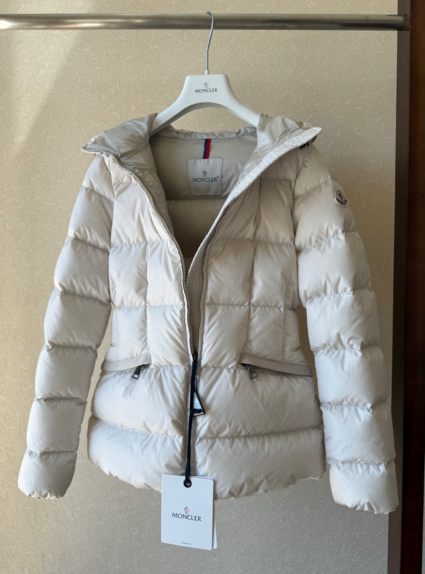 i1759387168775 384 0 3