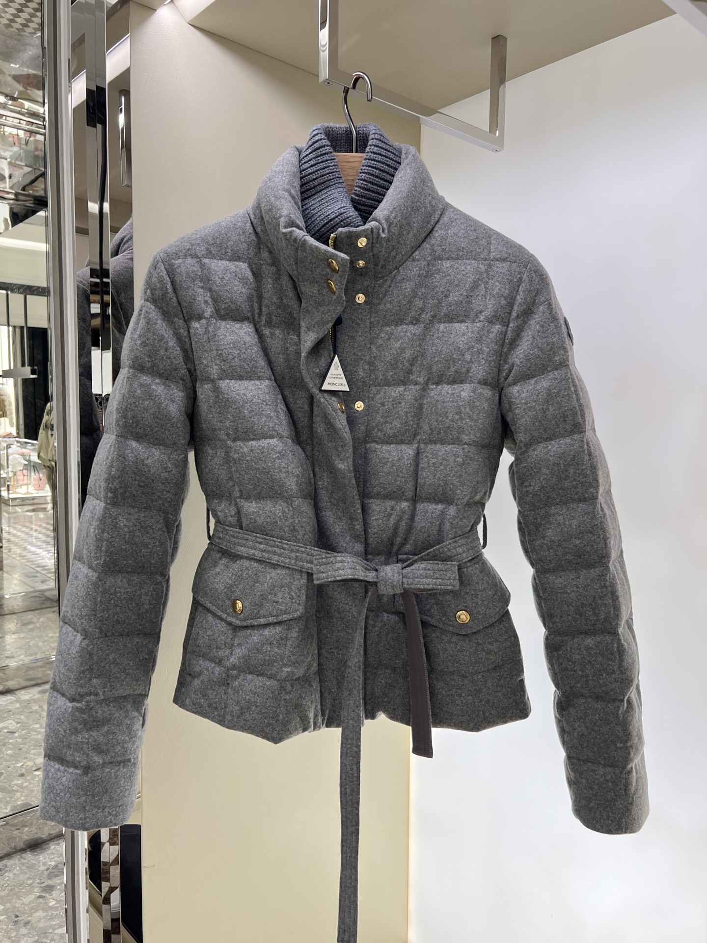 Wool Blend Down Jacket with Ribbed Knit Collar - Versatile & Stylish 2 i1759564937358 2629 0 0