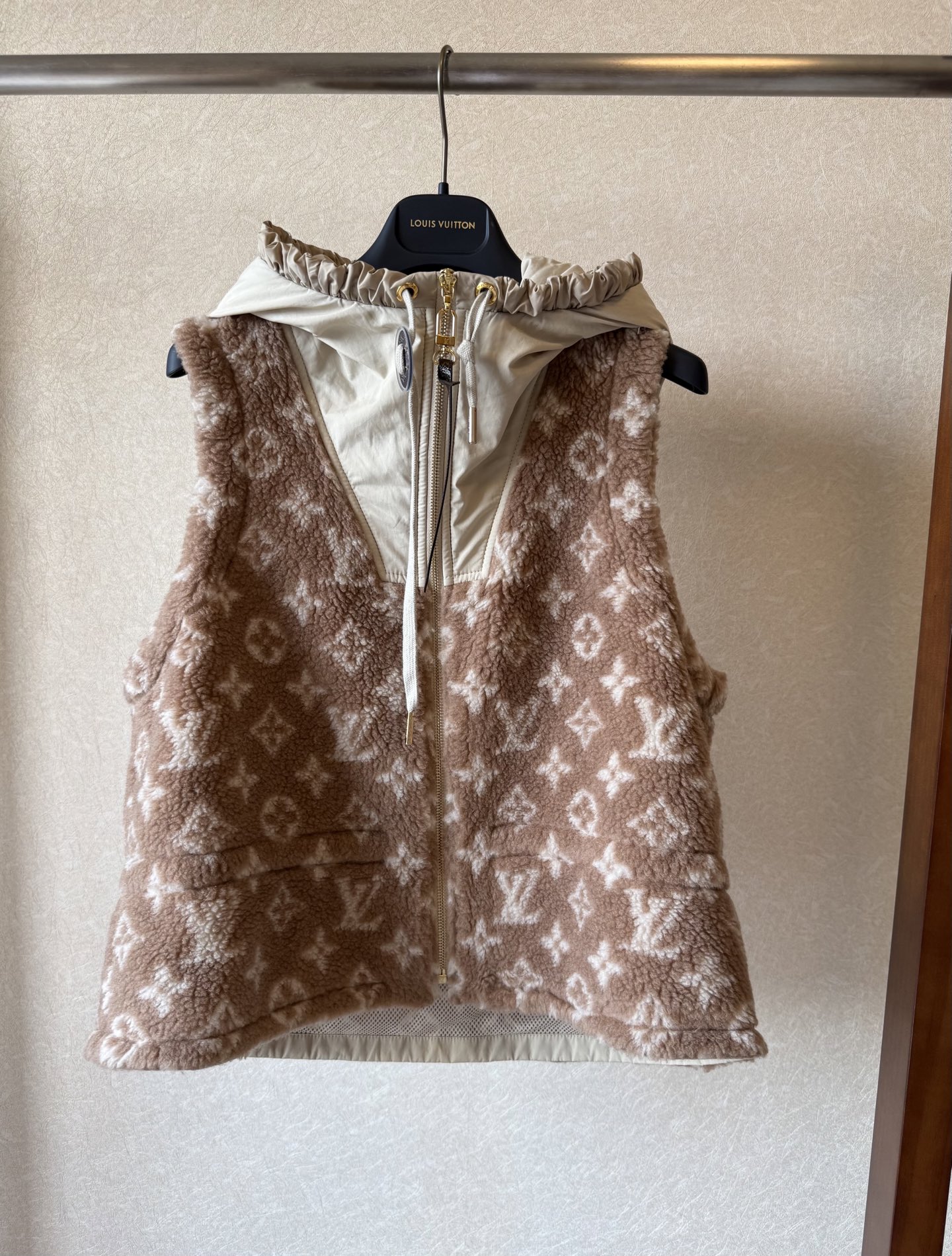 i1763954092655 1463 0 1