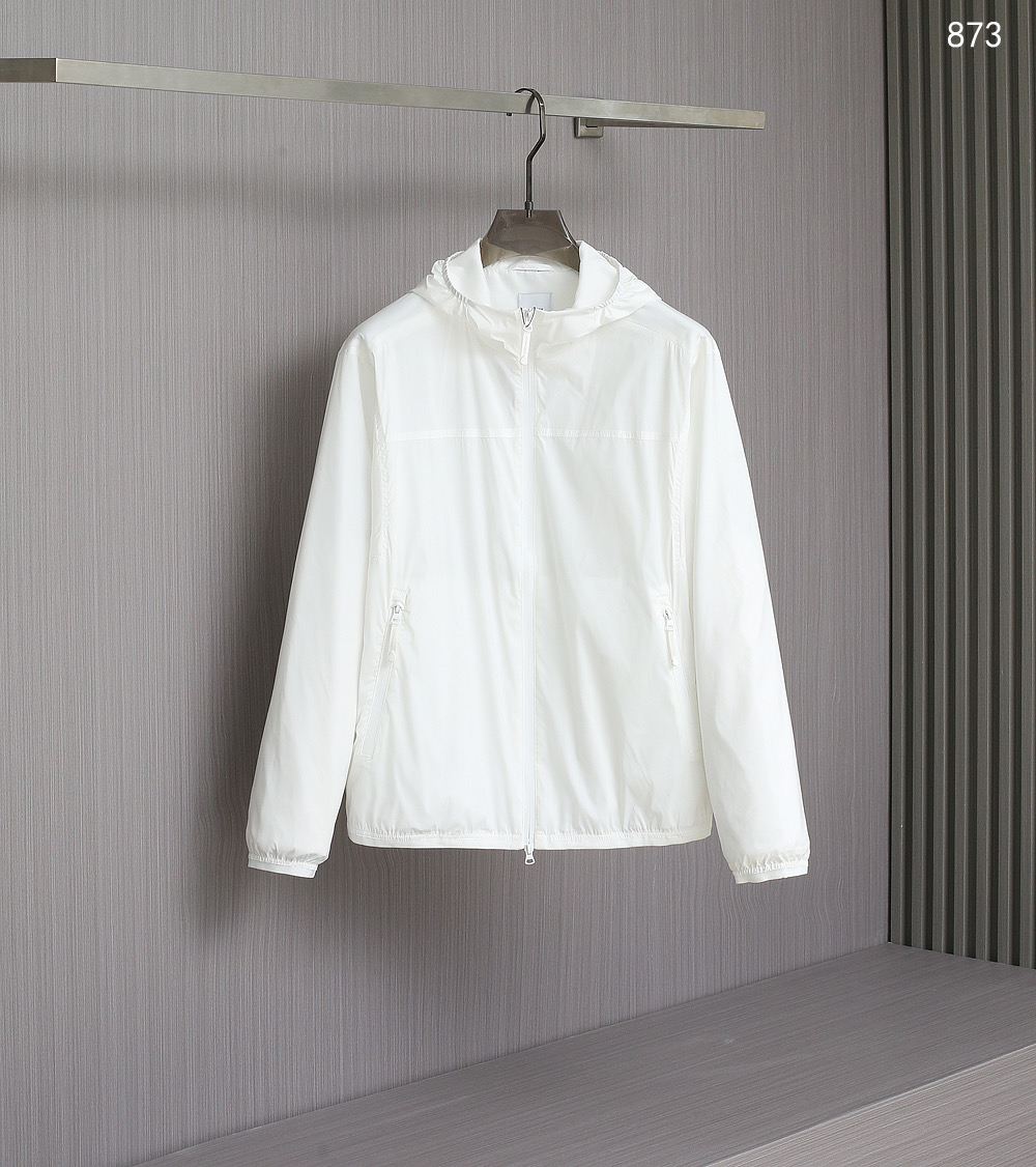 NO:416343,873 Burberry 2025 new men's jacket, original single three-standard high-end version! The counter custom fabric is breathable and comfortable, the details are impeccable, the brand element design concept, professional purchasing grade reflects high quality. The feel is delicate and soft! It presents casual cut, and the upper body style is excellent. Color black and white Size 48-56,,burberry, jackets & coats, jackets & coats, alexander wang19860909873 巴宝莉 2025新款男士夹克外套,原单三标齐全高端版本!专柜定制面料透气舒适度高,细节无可挑剔,品牌元素设计理念,专业代购级体现高品质.手感细腻柔软!呈现休闲裁剪,上身版型超赞 颜色黑色 白色 尺码48-56,,burberry,jackets & coats,jackets & coats,alexander wang,Men's clothing