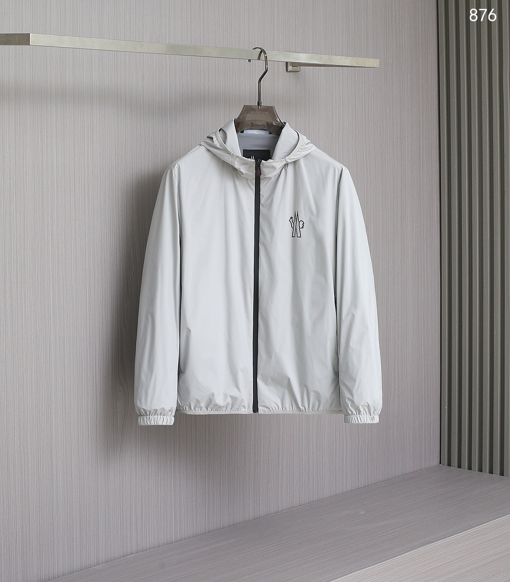 NO:416321,876 The same style on the official website of the 876, released in advance! The new men's jacket hooded jacket in spring and summer 2025, the original three-standard high-end version! With hidden hat, customized fabric for counter, breathable and comfortable, impeccable details, brand element design concept, reflecting high quality. The feel is delicate and soft! It presents casual cut, and the upper body style is excellent! Color black gray Size 48-56,, Moncler, jackets & coats, jackets & coats, hats, alexander wang19860909876 蒙口官网同款,提前发售!2025春夏新款男士夹克连帽外套,原单三标齐全高端版本!带隐藏帽,专柜定制面料 透气舒适度高,细节无可挑剔,品牌元素设计理念,体现高品质.手感细腻柔软!呈现休闲裁剪,上身版型超赞! 颜色黑色 灰色 尺码48-56,,Moncler,jackets & coats,jackets & coats,hats,alexander wang,Men's clothing