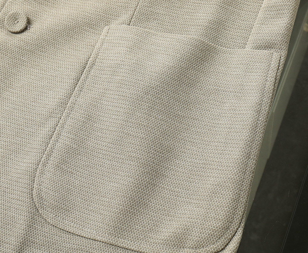 609卡其…………………