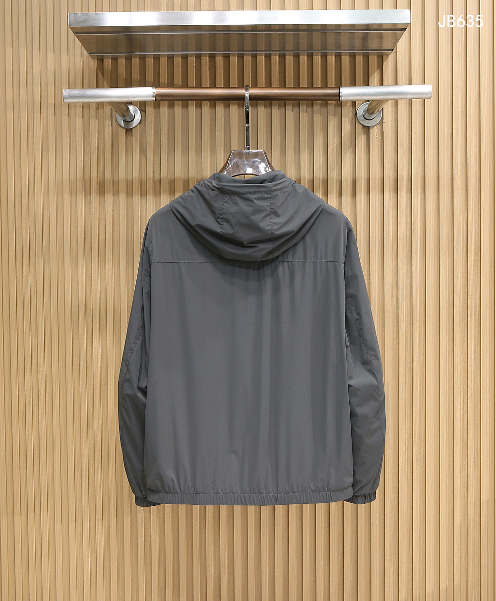 635 🆕ZEGNA杰尼亚 最新款时尚休闲款连帽外套.处处细节显工艺足够的高级 结构性剪裁的设计改变来展