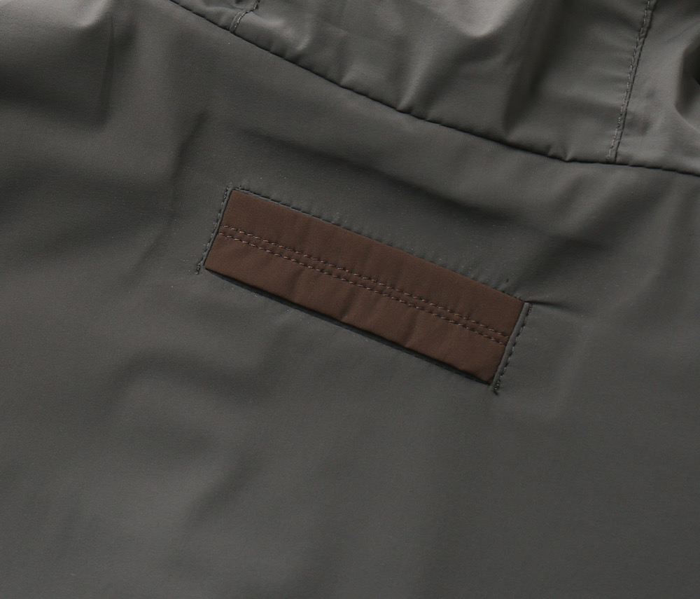 635 🆕ZEGNA杰尼亚 最新款时尚休闲款连帽外套.处处细节显工艺足够的高级 结构性剪裁的设计改变来展