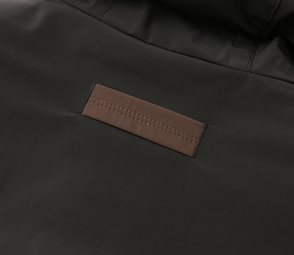 635黑色………………