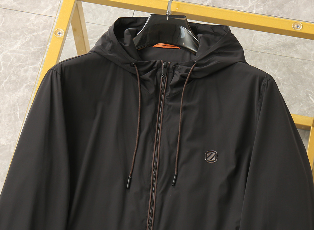 635黑色………………