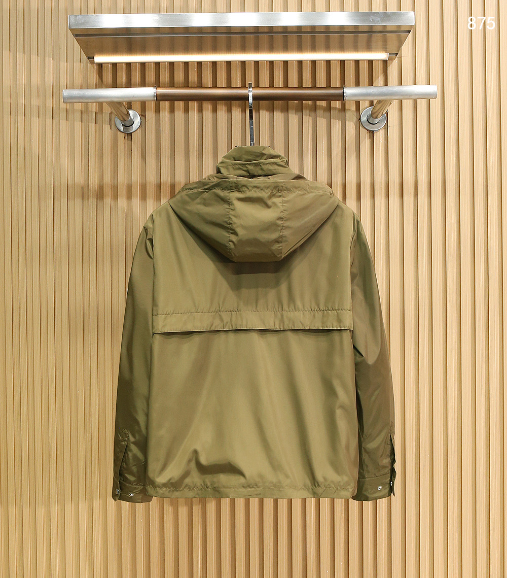 875 MONCLER蒙口2026新春最新出品，连帽防水夹克外套#同步官网发售！该款夹克外层超柔聚酯纤维