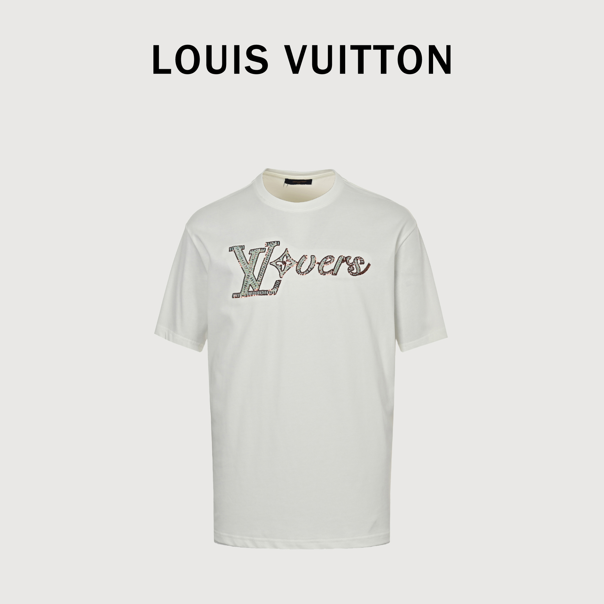 本地自取💰160 LOUIS VUITTON LV 绣片字母短袖T恤 正品12200购入，32支精疏棉双纱面料，1*1索拉纳罗纹，绣珠绣片，面料酵洗，定制辅料，合身版型 Size：S-XL