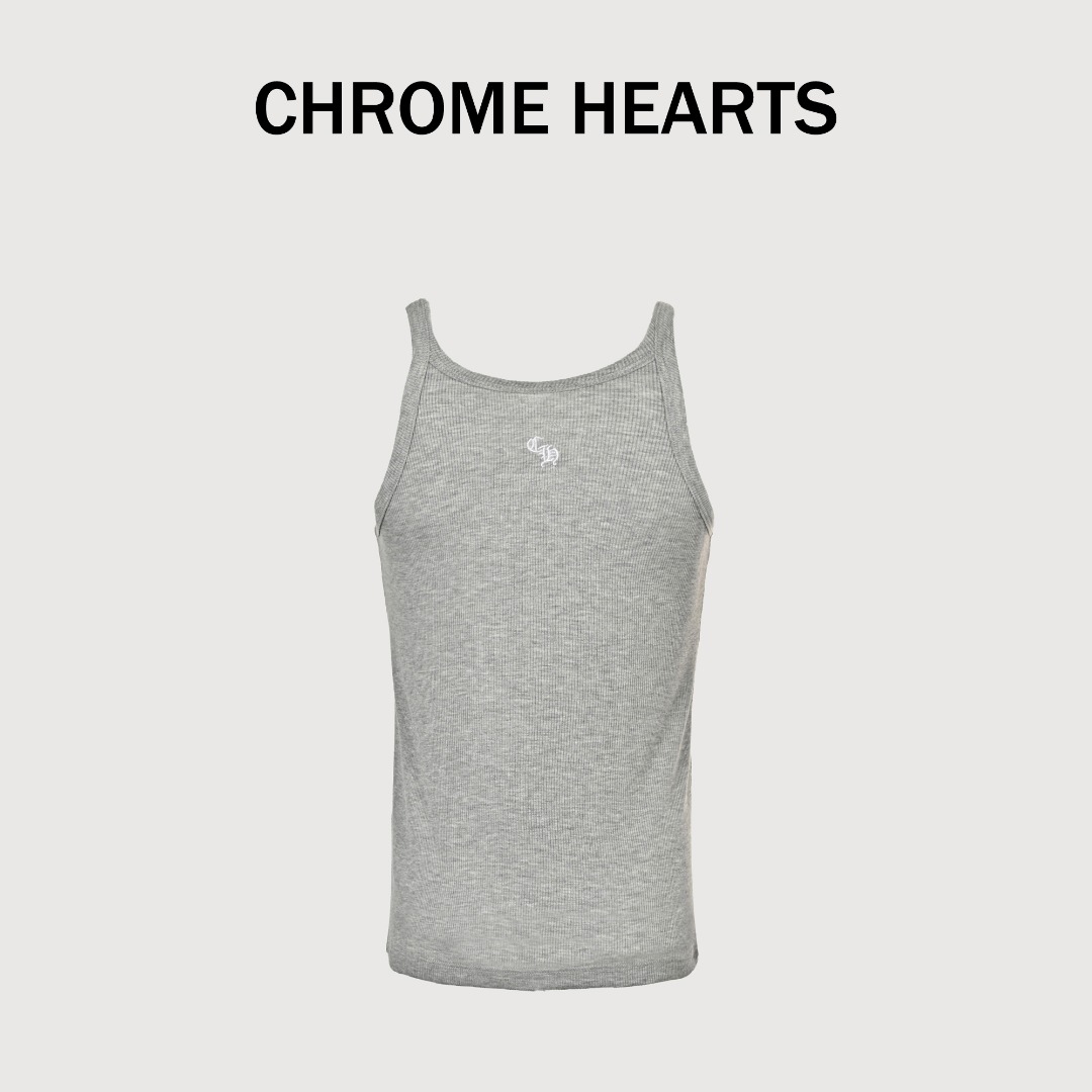 本地自取💰120 
Chrome Hearts克罗心 CH新款刺绣针织背心

面料与原版一致RC 2X2强捻罗纹面料(强捻面料经过特殊加捻 纱线紧密又有韧性 并且强捻面料结构疏松 更加透气适合贴身穿着) 
肩带 领口 下摆均采用全包边工艺 成衣耐洗耐磨不变形 
十字花和梵文字母均采用进口百灵达刺绣
Size:S M L