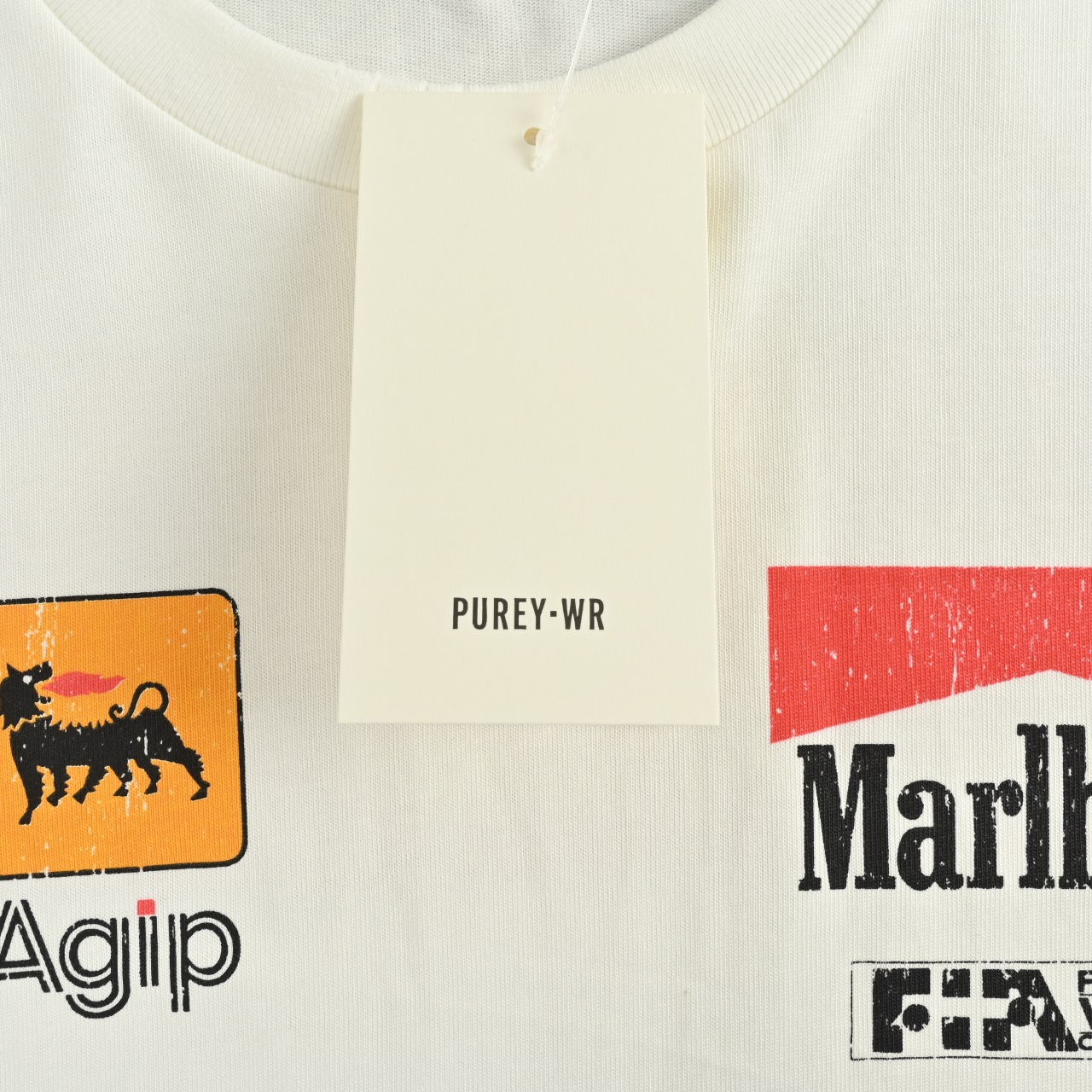 Purey·wr·25ss Motor Sport logo Tee 重磅90s 复古做旧法拉利赛车图案运动 Vintage 情侣款短袖T恤-Chinese UA Cheap High Quatity Brand Clothes Bags handbags Sneakers wholesale wholesaler seller from China Factory suppliers Fashion Clothing Shoes best Quality Beautiful Price Purey·wr·25ss Motor Sport logo Tee 重磅90s 复古做旧法拉利赛车图案运动 Vintage 情侣款短袖T恤