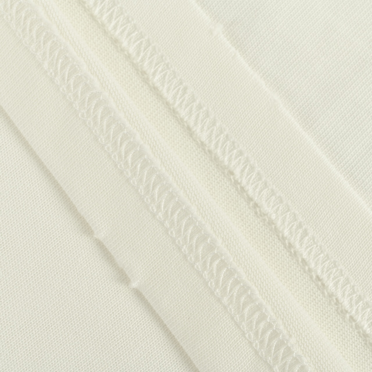 Purey·wr·25ss Motor Sport logo Tee 重磅90s 复古做旧法拉利赛车图案运动 Vintage 情侣款短袖T恤-Chinese UA Cheap High Quatity Brand Clothes Bags handbags Sneakers wholesale wholesaler seller from China Factory suppliers Fashion Clothing Shoes best Quality Beautiful Price Purey·wr·25ss Motor Sport logo Tee 重磅90s 复古做旧法拉利赛车图案运动 Vintage 情侣款短袖T恤