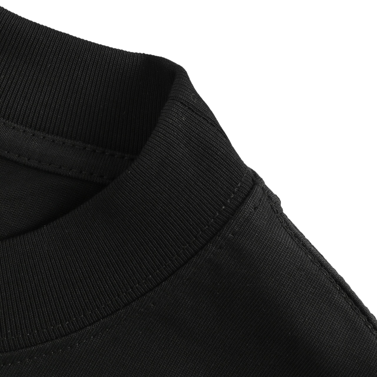 We11done 25SS新款2 0珍珠象牙烫钻字母短袖T恤-Chinese UA Cheap High Quatity Brand Clothes Bags handbags Sneakers wholesale wholesaler seller from China Factory suppliers Fashion Clothing Shoes best Quality Beautiful Price We11done 25SS新款2 0珍珠象牙烫钻字母短袖T恤