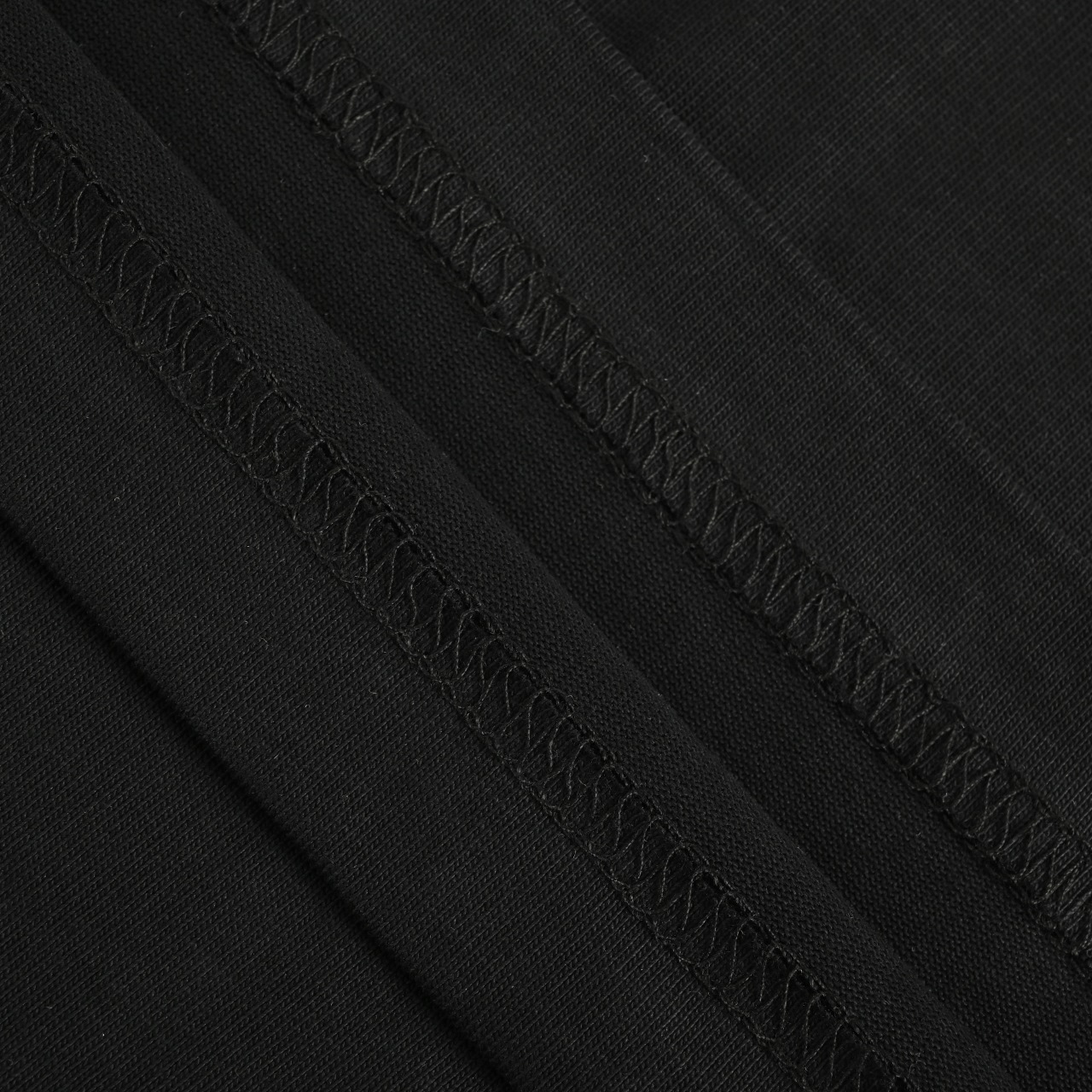 We11done 25SS新款2 0珍珠象牙烫钻字母短袖T恤-Chinese UA Cheap High Quatity Brand Clothes Bags handbags Sneakers wholesale wholesaler seller from China Factory suppliers Fashion Clothing Shoes best Quality Beautiful Price We11done 25SS新款2 0珍珠象牙烫钻字母短袖T恤