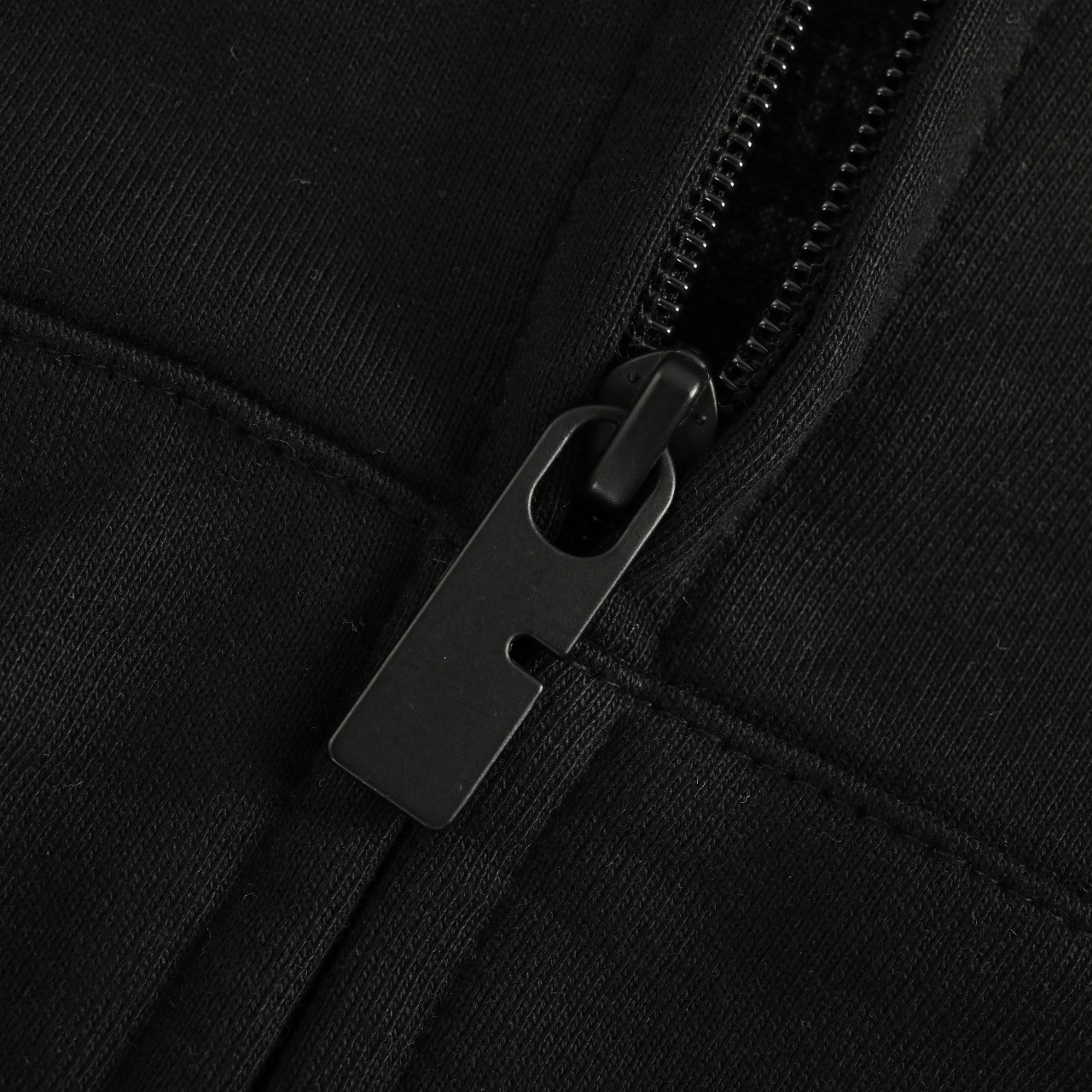 BURBERRY巴宝莉BBR 战马十字绣套装拉链连帽外套 卡其 黑色