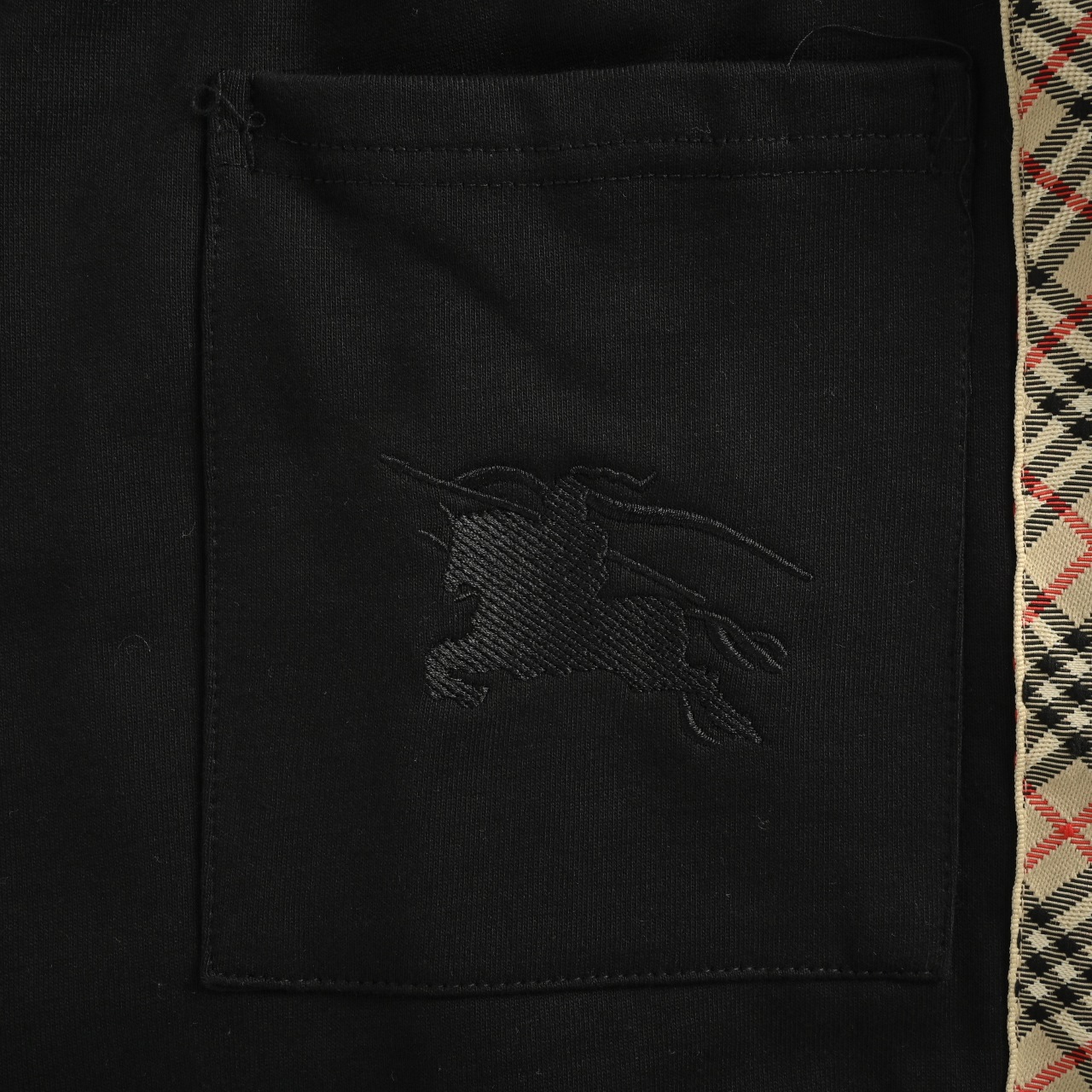 BURBERRY巴宝莉BBR 侧菱格织带套装休闲长裤 灰白 黑色-Chinese UA Cheap High Quatity Brand Clothes Bags handbags Sneakers wholesale wholesaler seller from China Factory suppliers Fashion Clothing Shoes best Quality Beautiful Price BURBERRY巴宝莉BBR 侧菱格织带套装休闲长裤 灰白 黑色