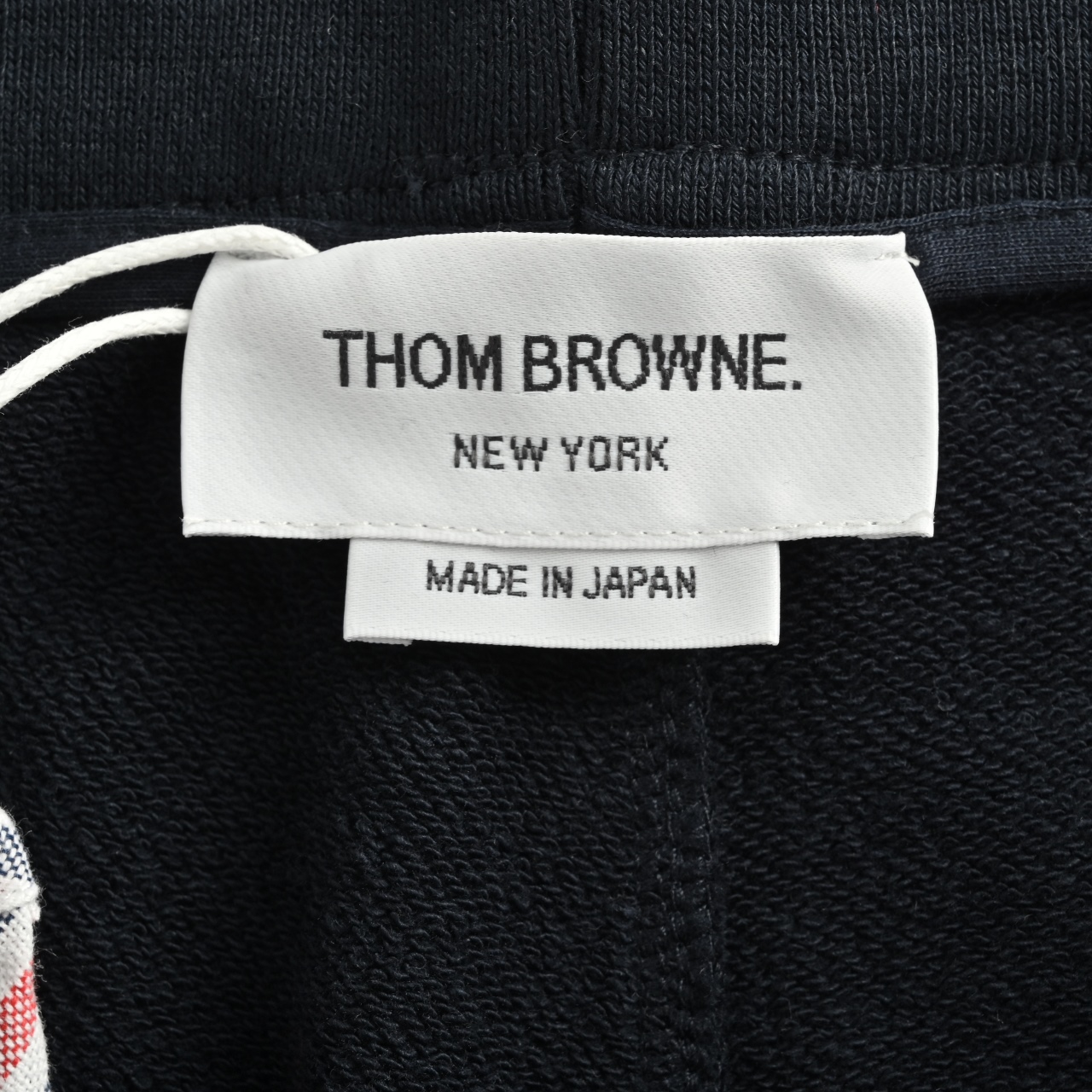 Thom Browne/汤姆布朗 25Fw 四杠条纹 蛇年限定长裤 黑色 白灰