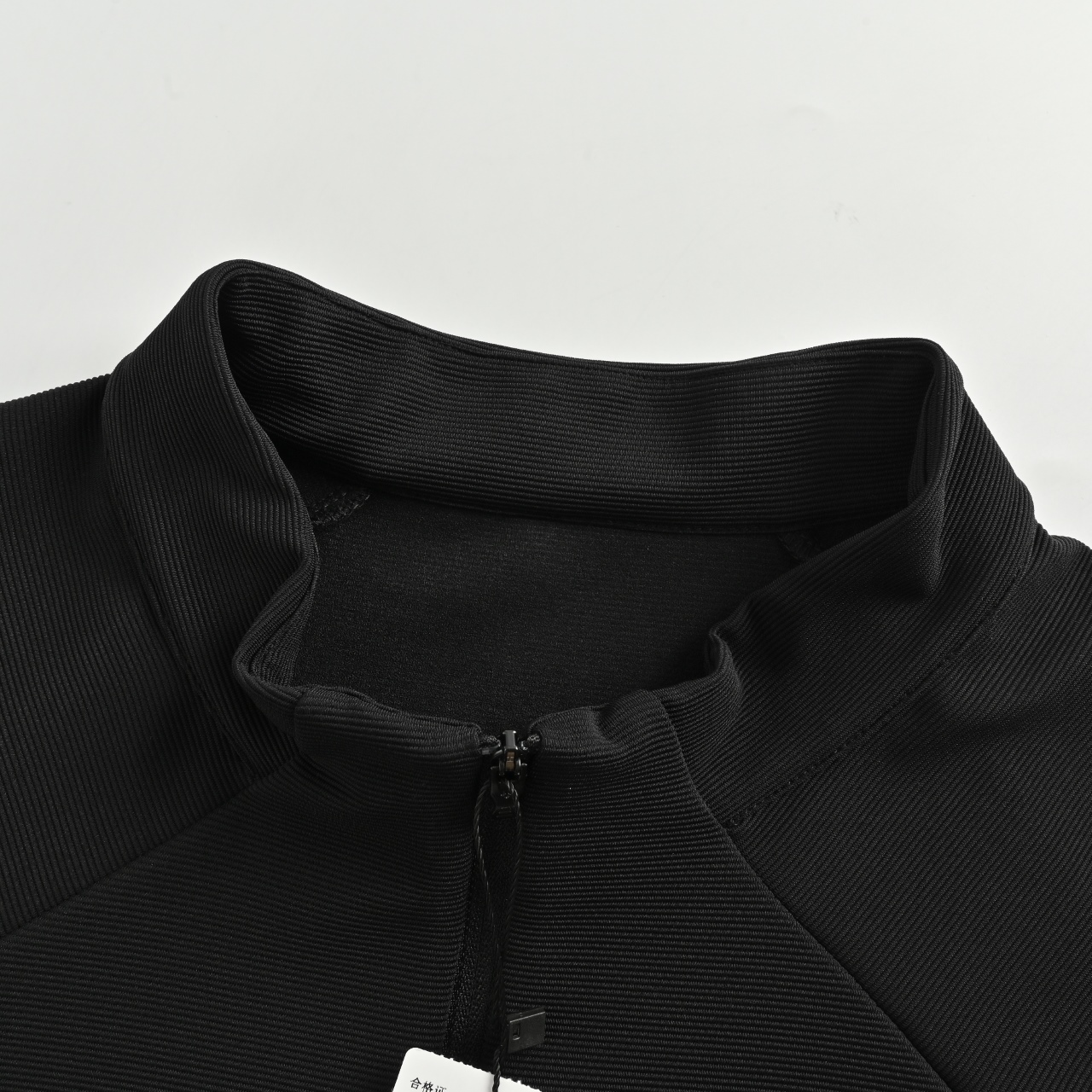 DESCENTE迪桑特25SS秋季男士运动长袖