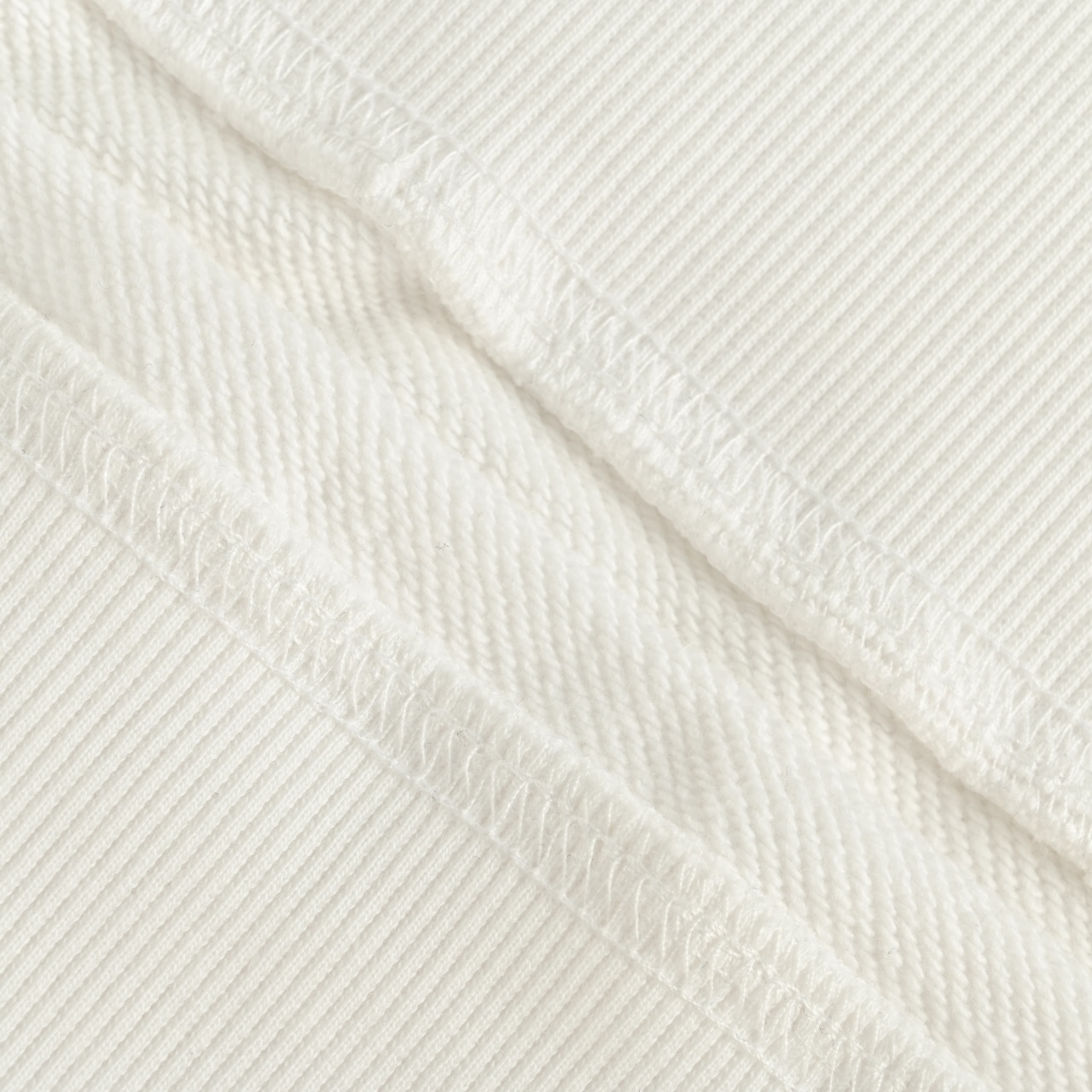 LOUIS VUITTON/路易威登LV 24Fw 老花渐变印花圆领卫衣-Chinese UA Cheap High Quatity Brand Clothes Bags handbags Sneakers wholesale wholesaler seller from China Factory suppliers Fashion Clothing Shoes best Quality Beautiful Price LOUIS VUITTON/路易威登LV 24Fw 老花渐变印花圆领卫衣