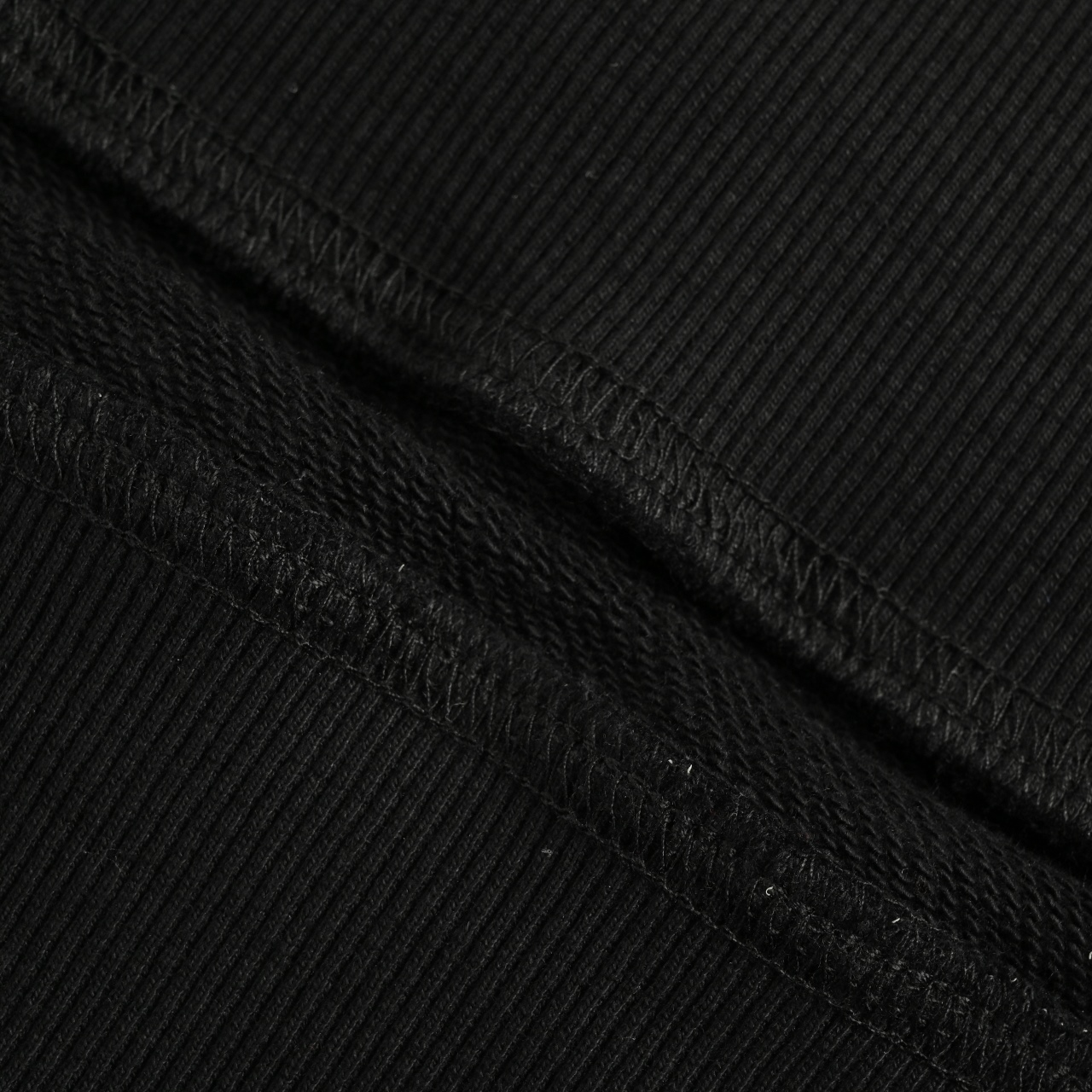 BURBERRY巴宝莉BBR 后背战马骑士圆领卫衣 BURBERRY巴宝莉BBR 后背战马骑士圆领卫衣