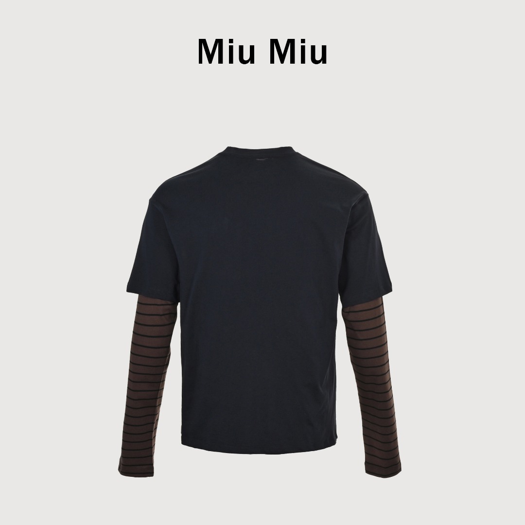 Miu Miu/缪缪 25Fw 假两件条纹长袖T恤-Chinese UA Cheap High Quatity Brand Clothes Bags handbags Sneakers wholesale wholesaler seller from China Factory suppliers Fashion Clothing Shoes best Quality Beautiful Price Miu Miu/缪缪 25Fw 假两件条纹长袖T恤