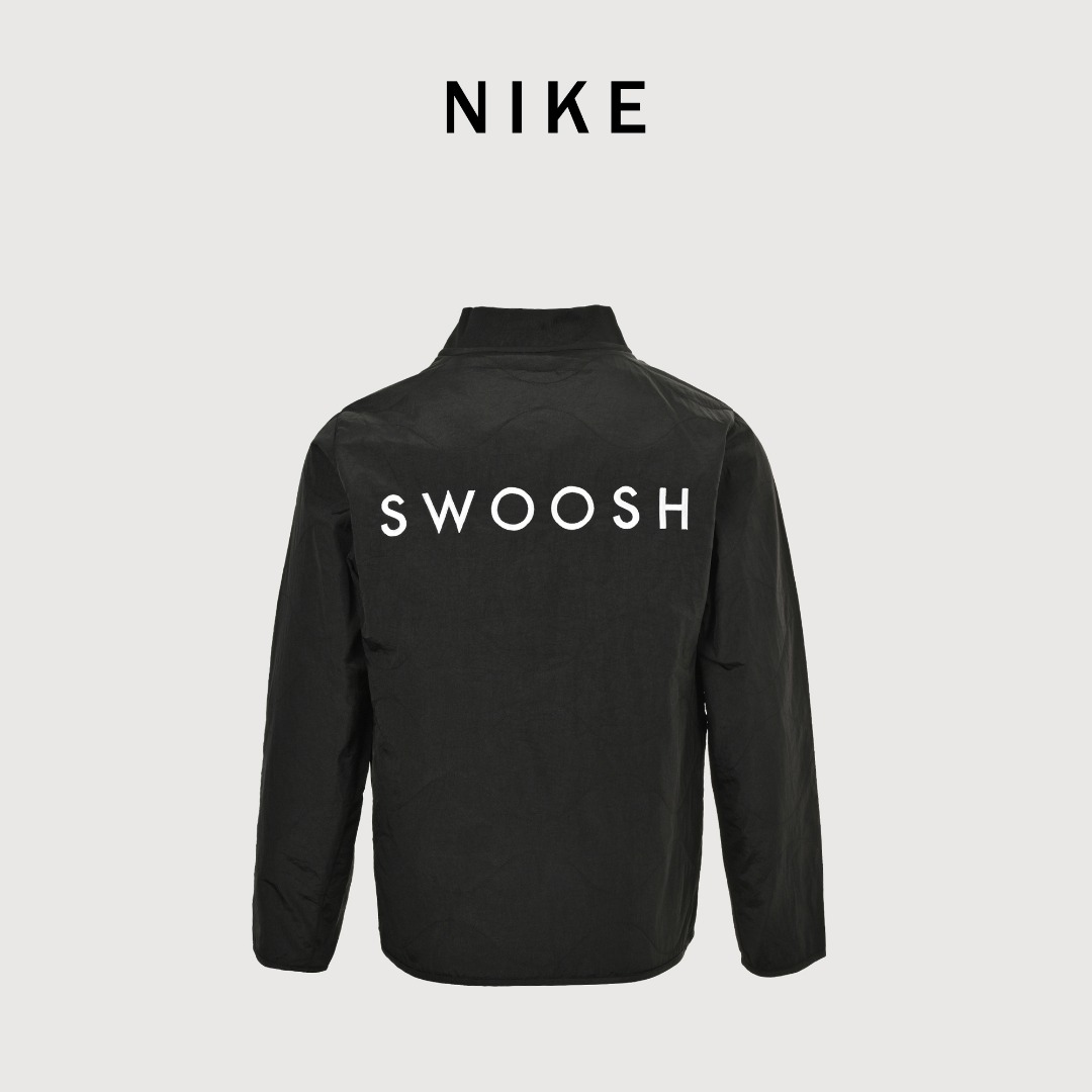 本地自取💰220 Nike Sportswear Swoosh 双勾刺绣宽松绗缝棉服 搭配swoosh双钩刺绣logo 完美展现经典训练机能装备风范 700D尼龙梭织面料 透气柔软舒适 同款面料 三标齐全 SIZE:S-2XL