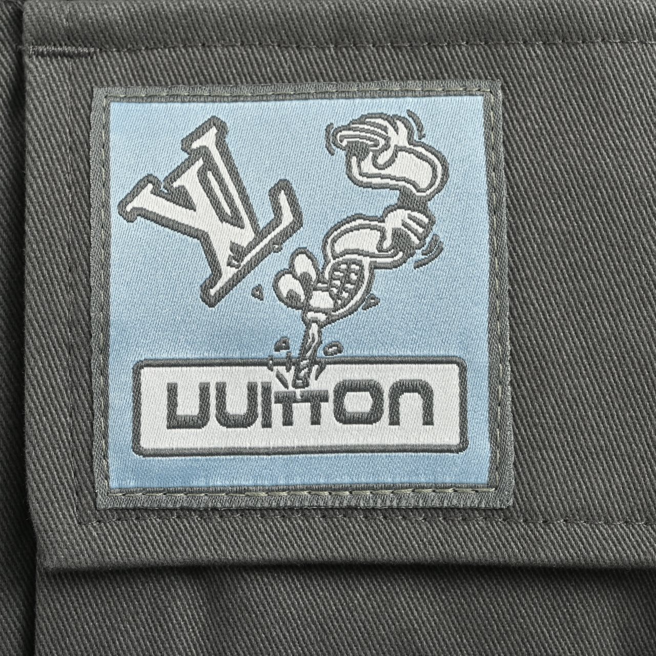 Louis Vuitton 路易威登 LV 双侧大口袋 灰色