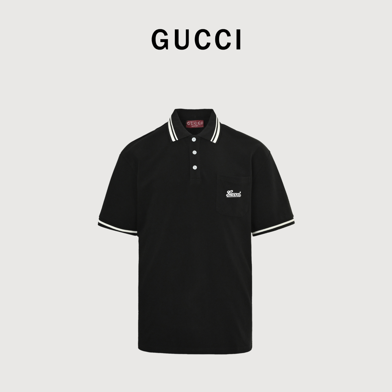 Gucci/古驰 口袋刺绣字母 短袖POLO衫 原版杭州国专5000购入,面料采用252克精纺纱线全棉珠地材质,纹路清晰透气,采用进口对位印花机器,定制贝壳扣,领子、袖口进口扁机仿织,细节质感非常好