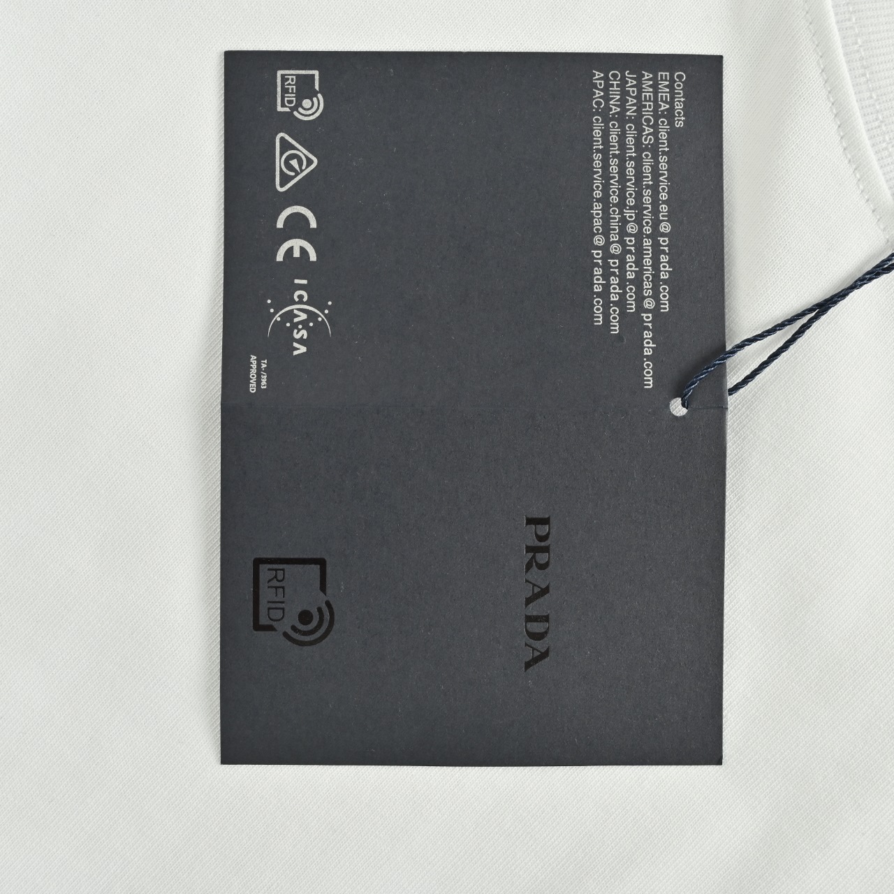 Prada/普拉达 25ss 红色硅胶饰条口袋短袖-High Quatity Cheap Brand wholesale wholesaler seller Clothes Bags handbags Sneakers Top Fashion Clothing Shoes from China Factory Chinese suppliers best Quality Beautiful Price Prada/普拉达 25ss 红色硅胶饰条口袋短袖