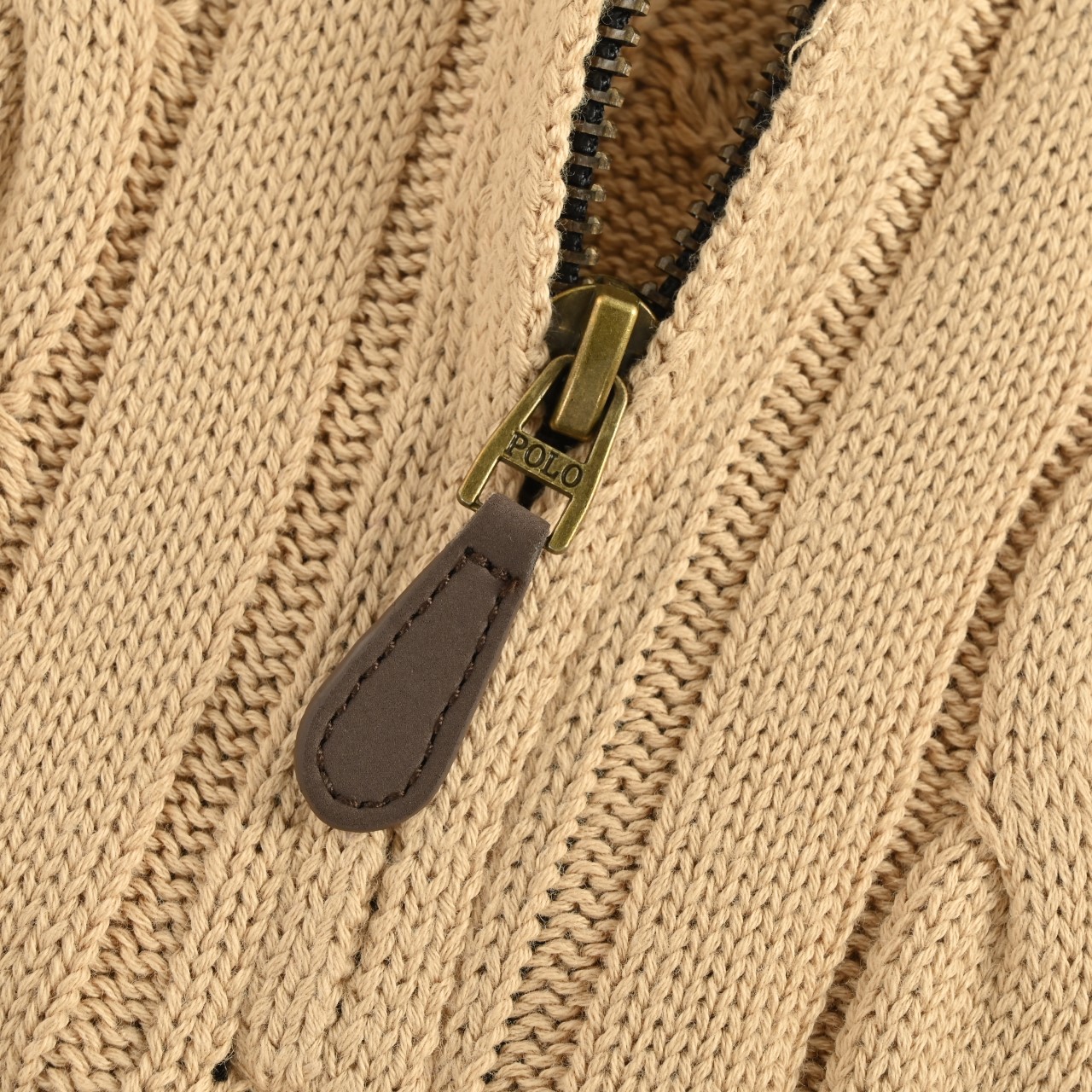 Ralph Lauren/拉夫劳伦 麻花编织半拉链针织毛衣-High Quatity Cheap Brand wholesale wholesaler seller Clothes Bags handbags Sneakers Top Fashion Clothing Shoes from China Factory Chinese suppliers best Quality Beautiful Price Ralph Lauren/拉夫劳伦 麻花编织半拉链针织毛衣