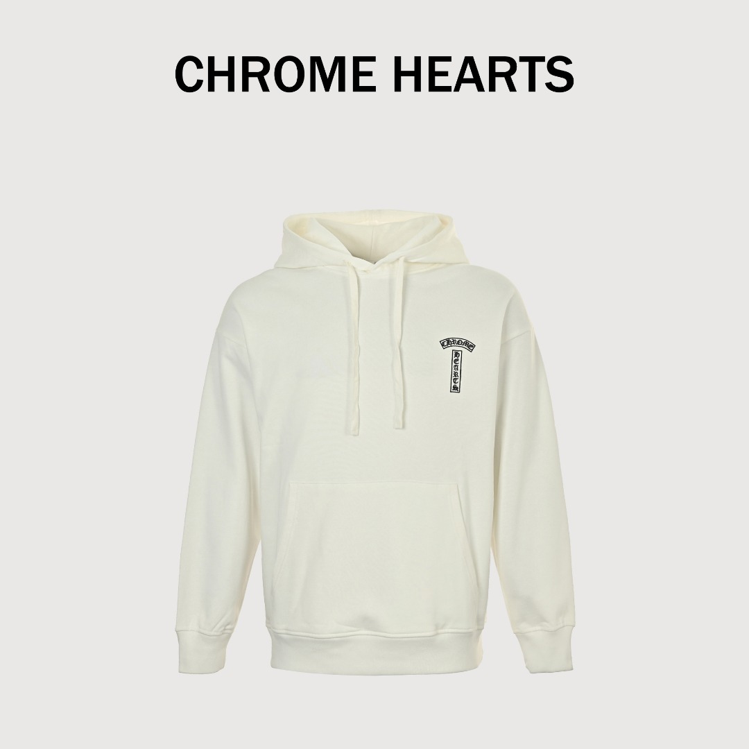 本地自取💰240 
Chrome Hearts/克罗心 经典梵文字Logo绣花连帽卫衣
定织定染480g平纹面料 内里抓绒 洗水后差不多510g 非常硬挺厚实
 肌理感是非常强烈的 螺纹为定做扁机螺纹 配套单独定织，
时尚百搭单品 秋冬衣橱必备 十分耐看 有风度的同时保持温度 ，
如果说款式让你一眼发亮 那品质才是你更应该关注的点 相比价格我们抓的是品质
 这个品质除了换码很难让人有点击退款的欲望，拿到手就是爱不释手的感觉 
情侣款 os版型 版型质感拉满 不挑年龄 不挑身材 ！
颜色：白色、黑色
Size:XS-L